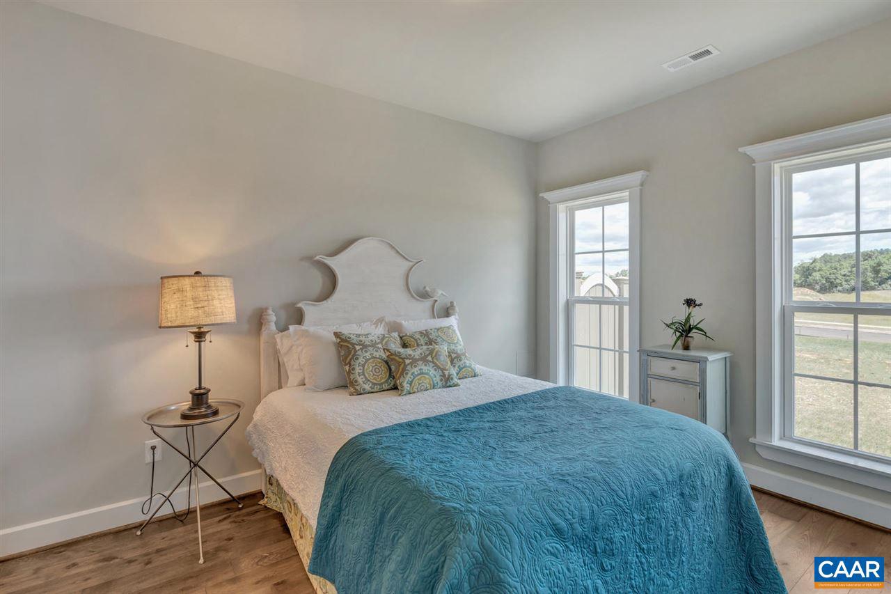 OLD TRAIL - Residential