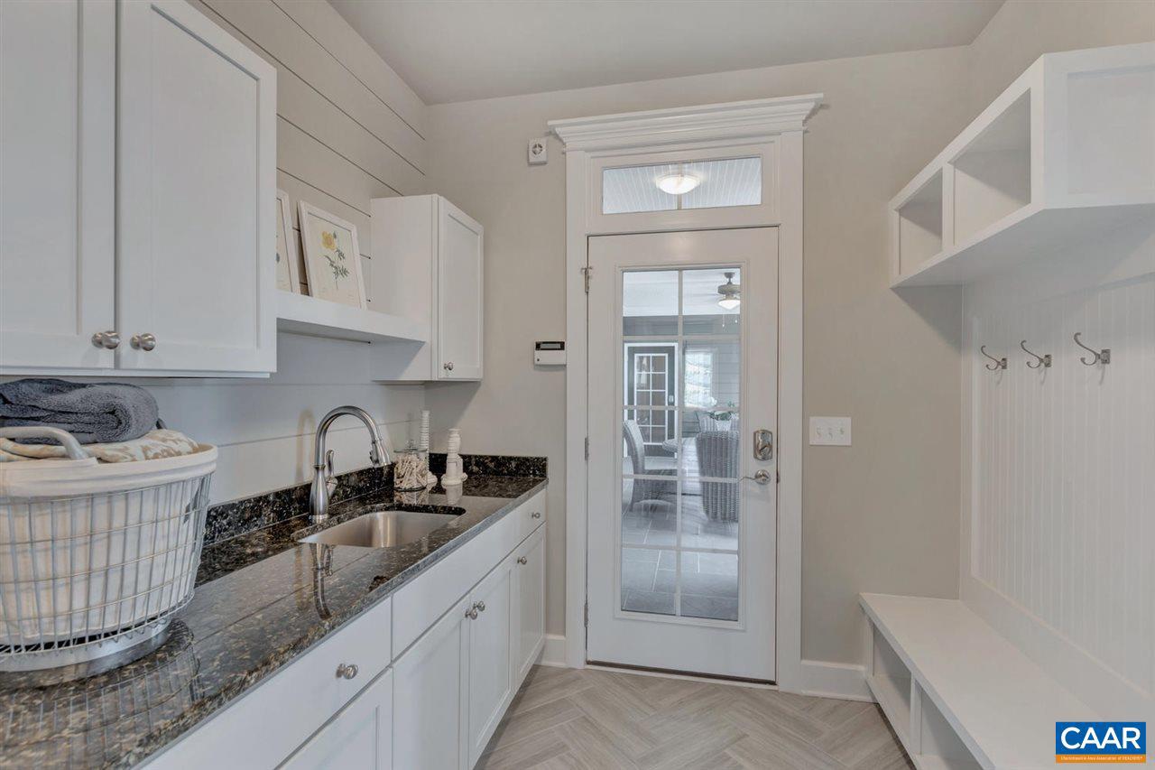 OLD TRAIL - Residential