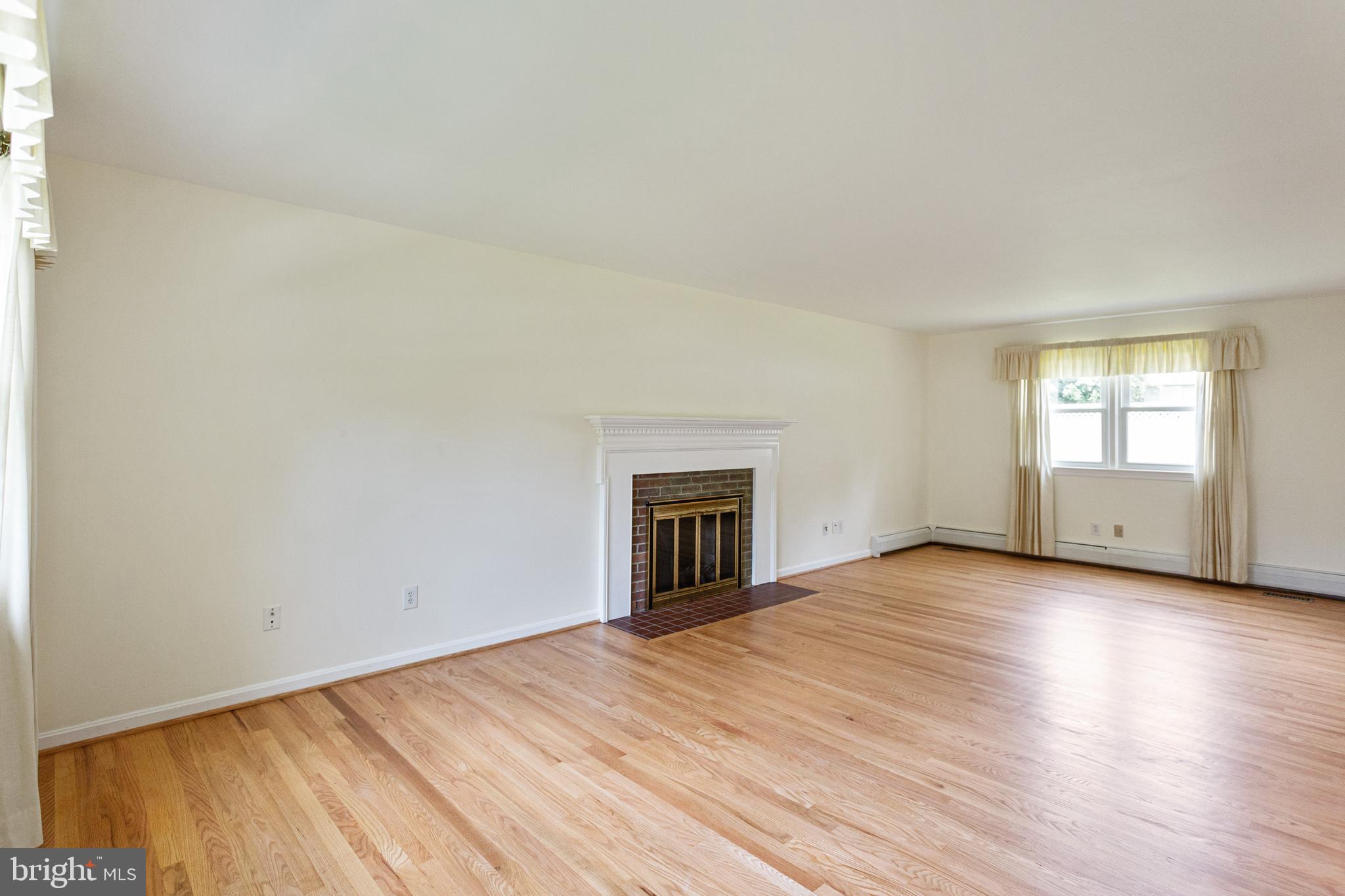 PERRYWOOD ESTATES - Residential