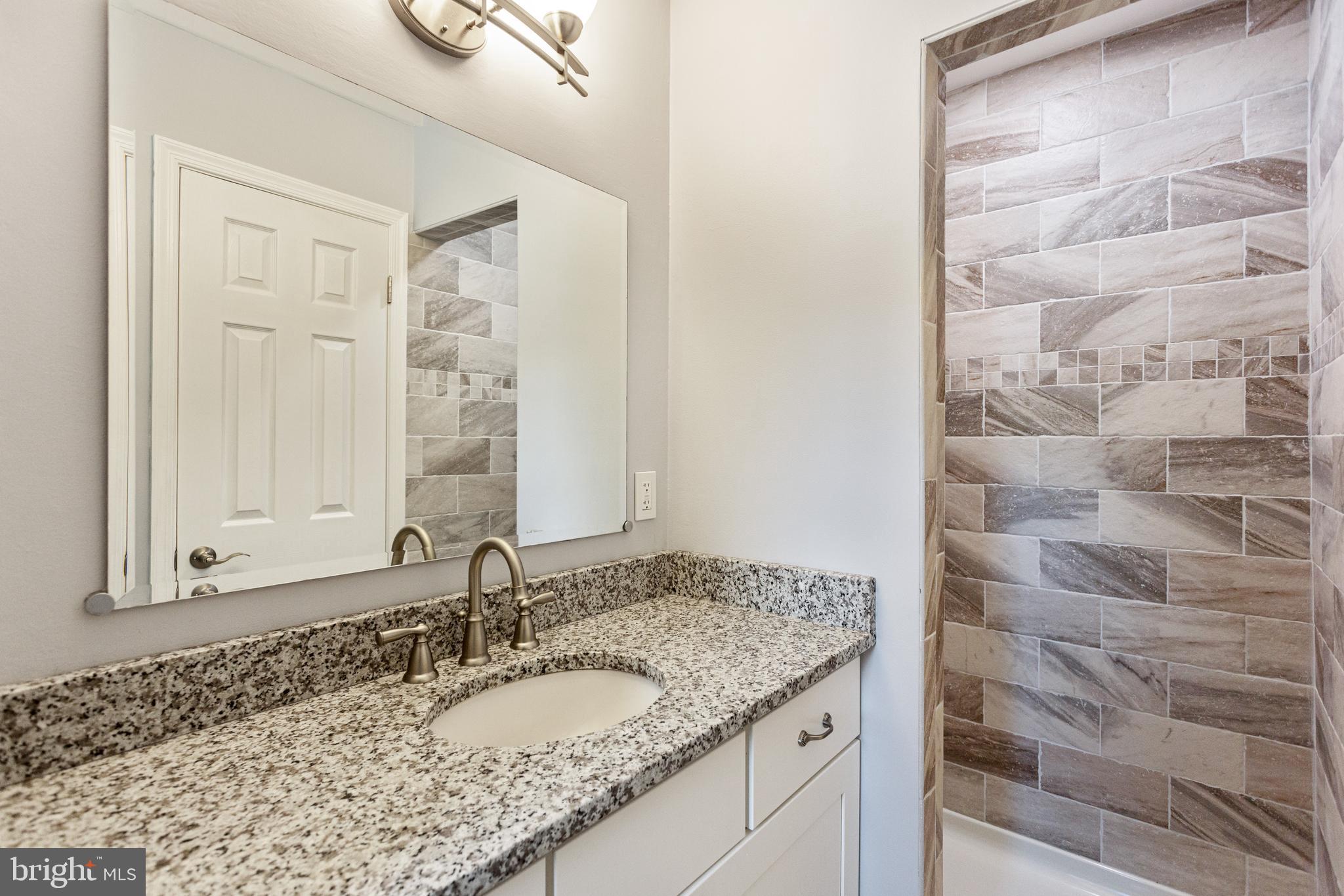 PERRYWOOD ESTATES - Residential