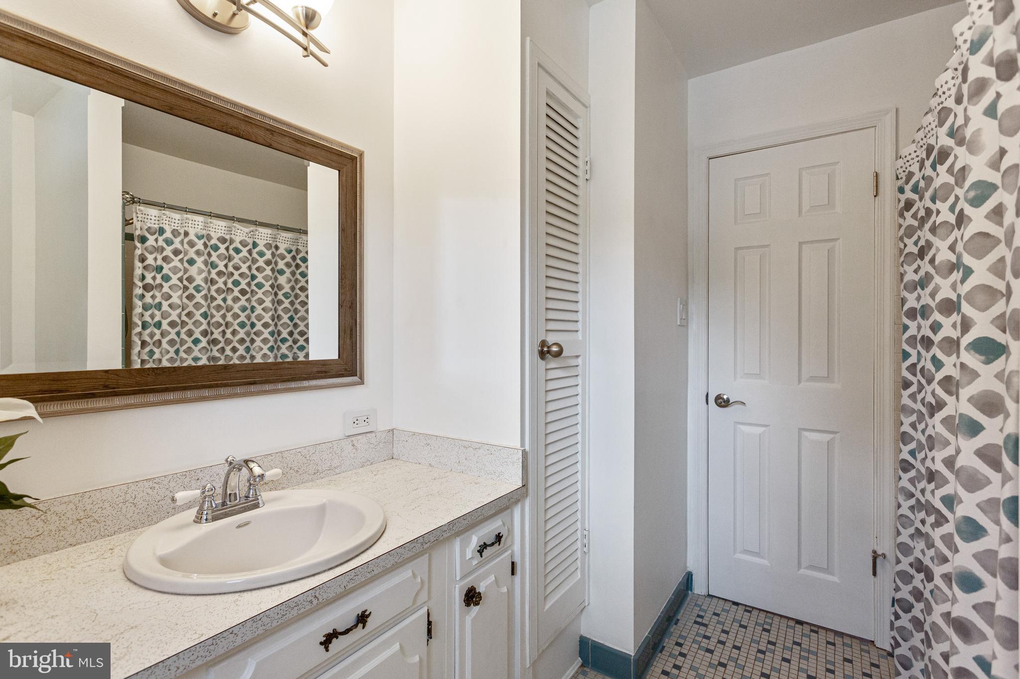 PERRYWOOD ESTATES - Residential