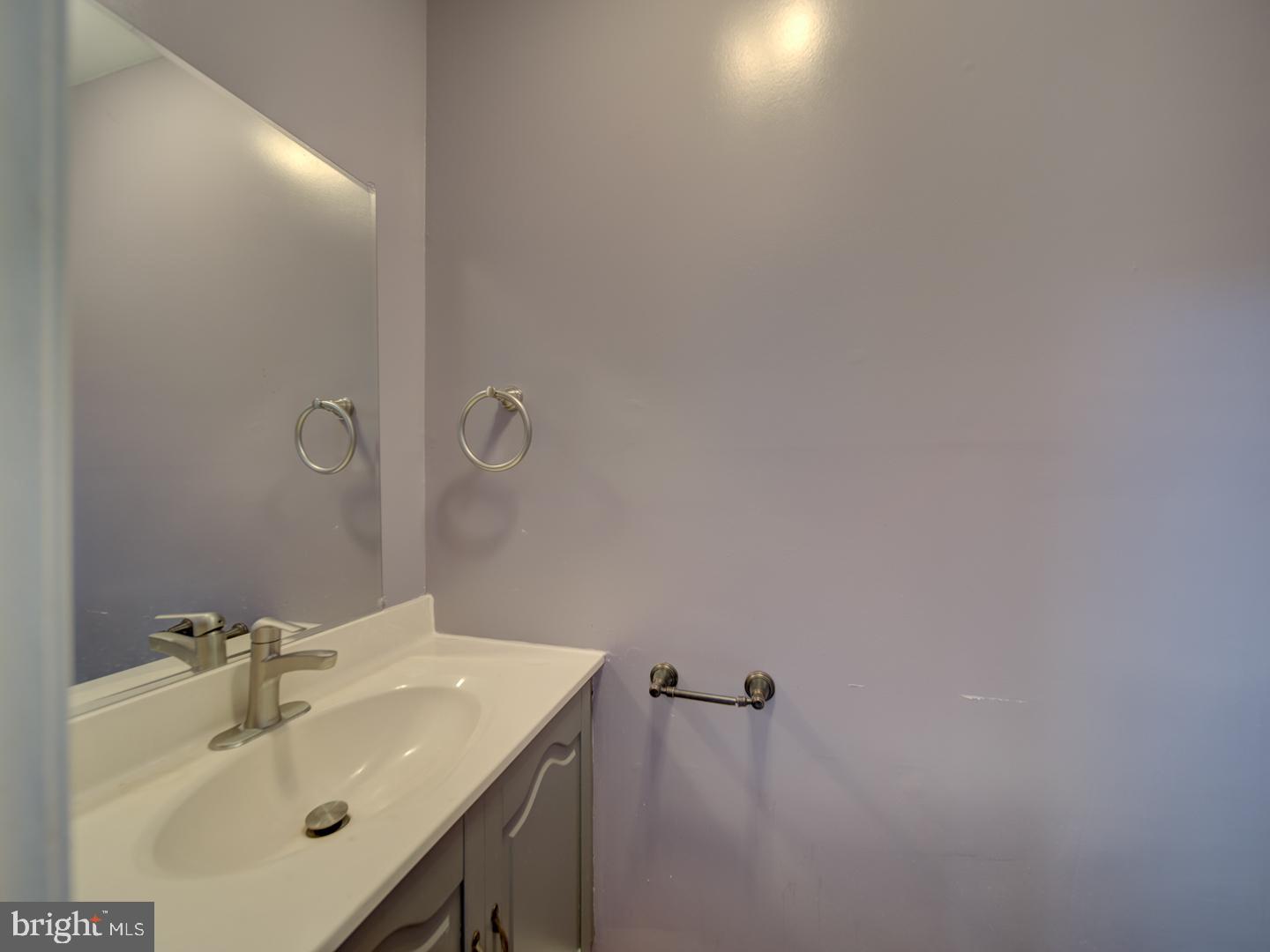 LAKEPOINTE - Residential