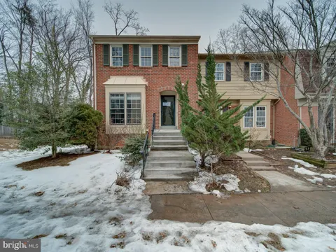 9865 High Water Court, Burke, VA 22015 - MLS#: VAFX2290910