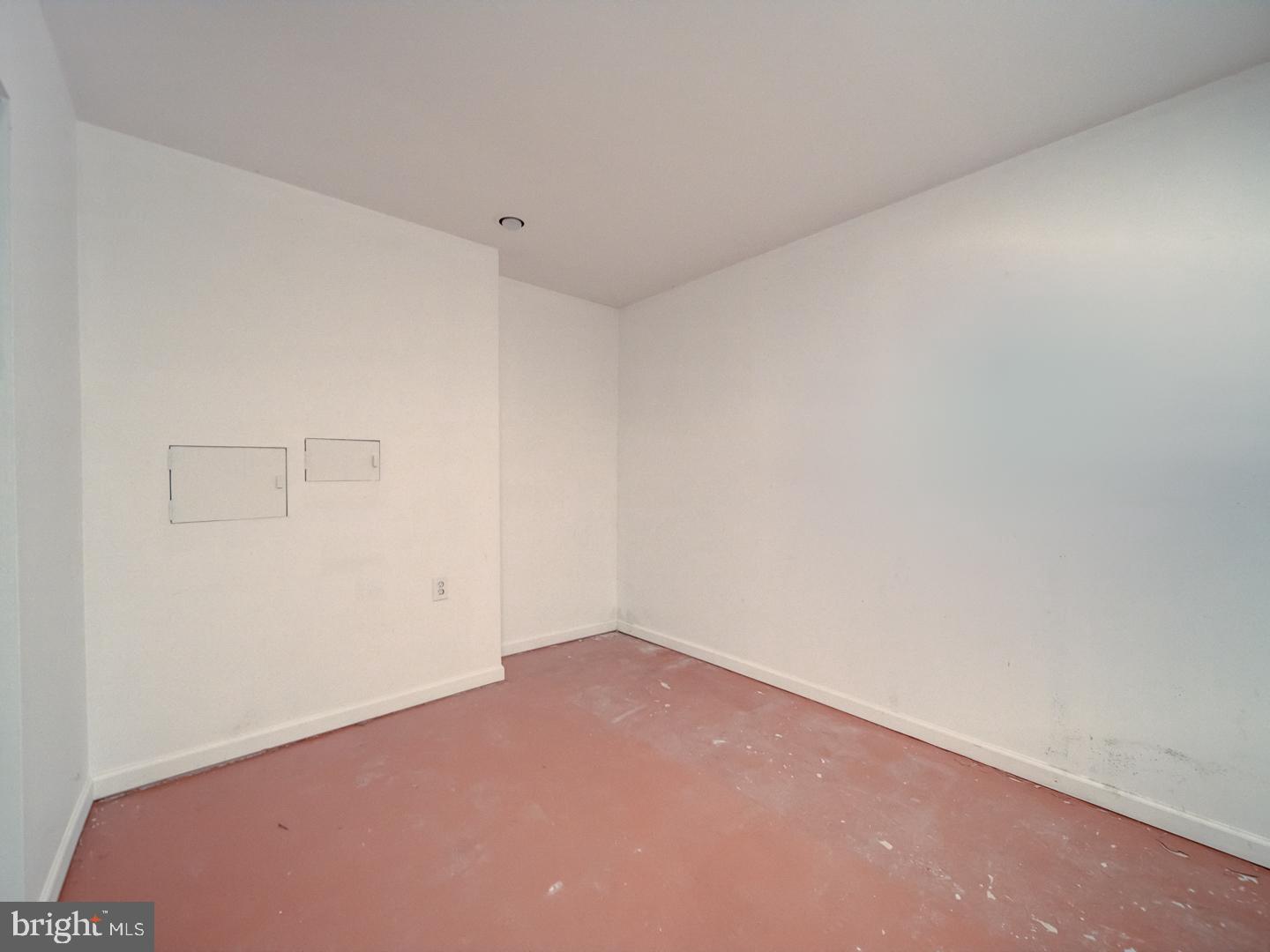 LAKEPOINTE - Residential