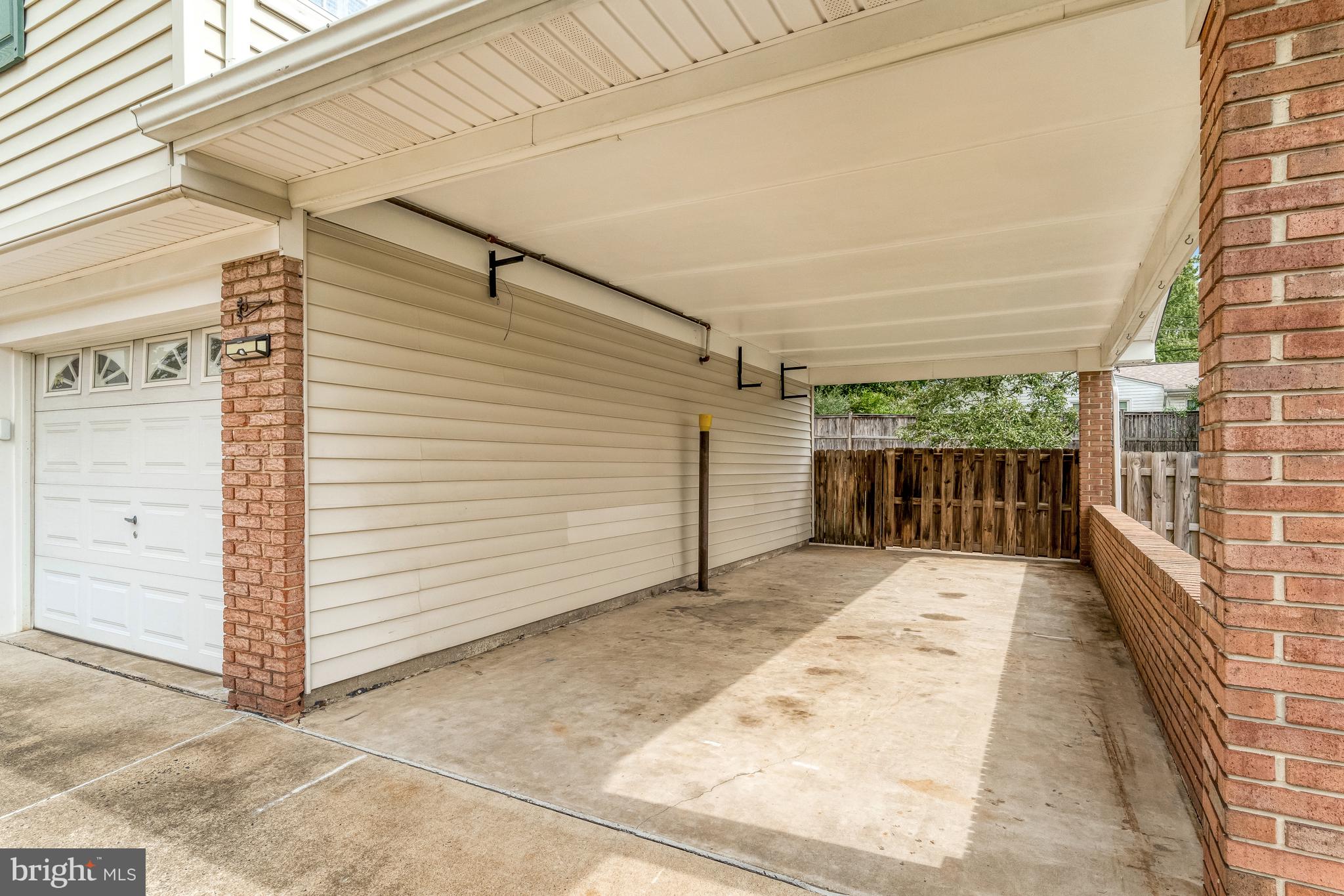 4107 MOUNT ECHO LANE