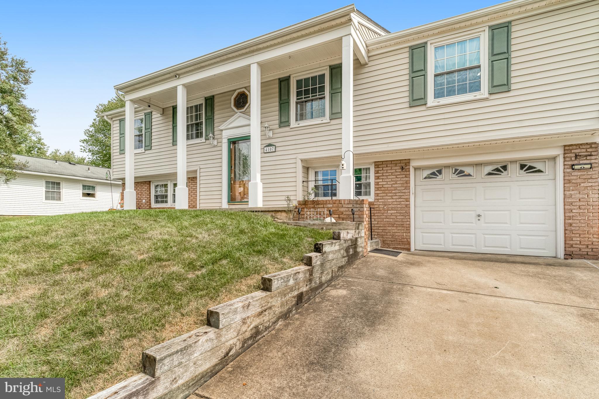 4107 MOUNT ECHO LANE