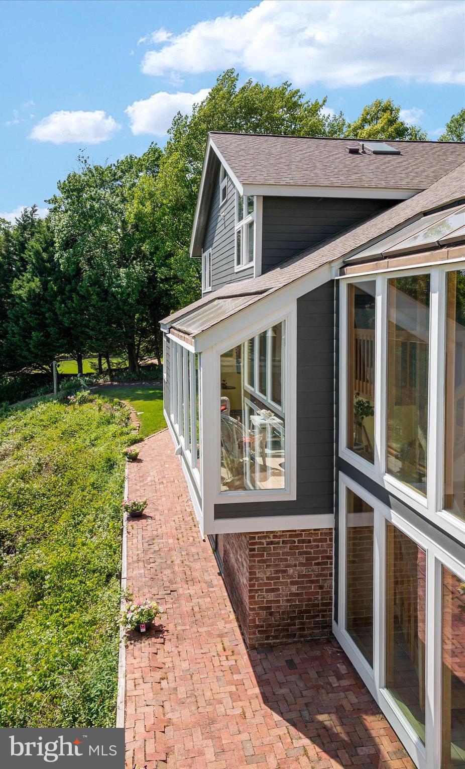 DOWNS ON THE SEVERN - Residential