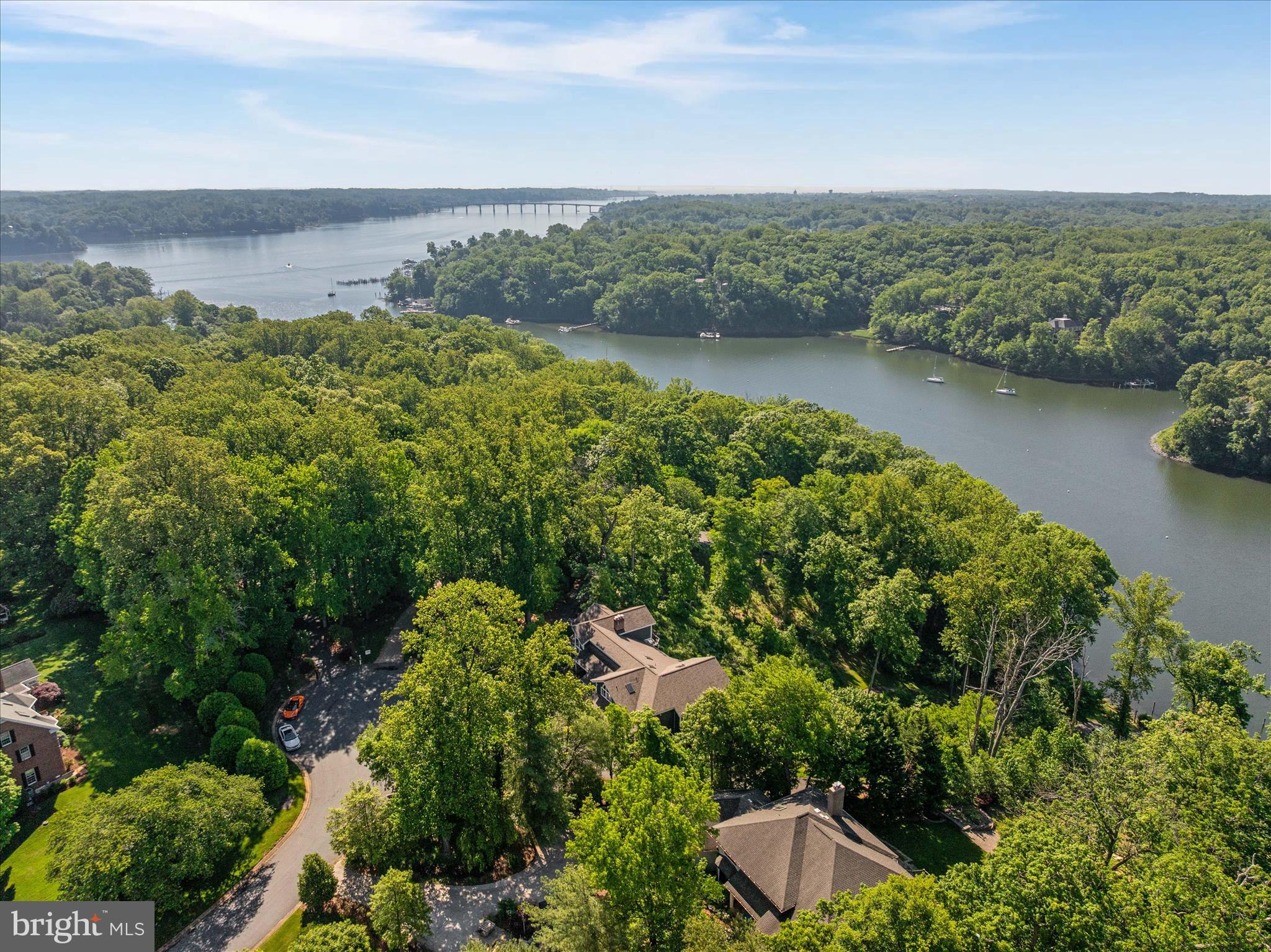 DOWNS ON THE SEVERN - Residential