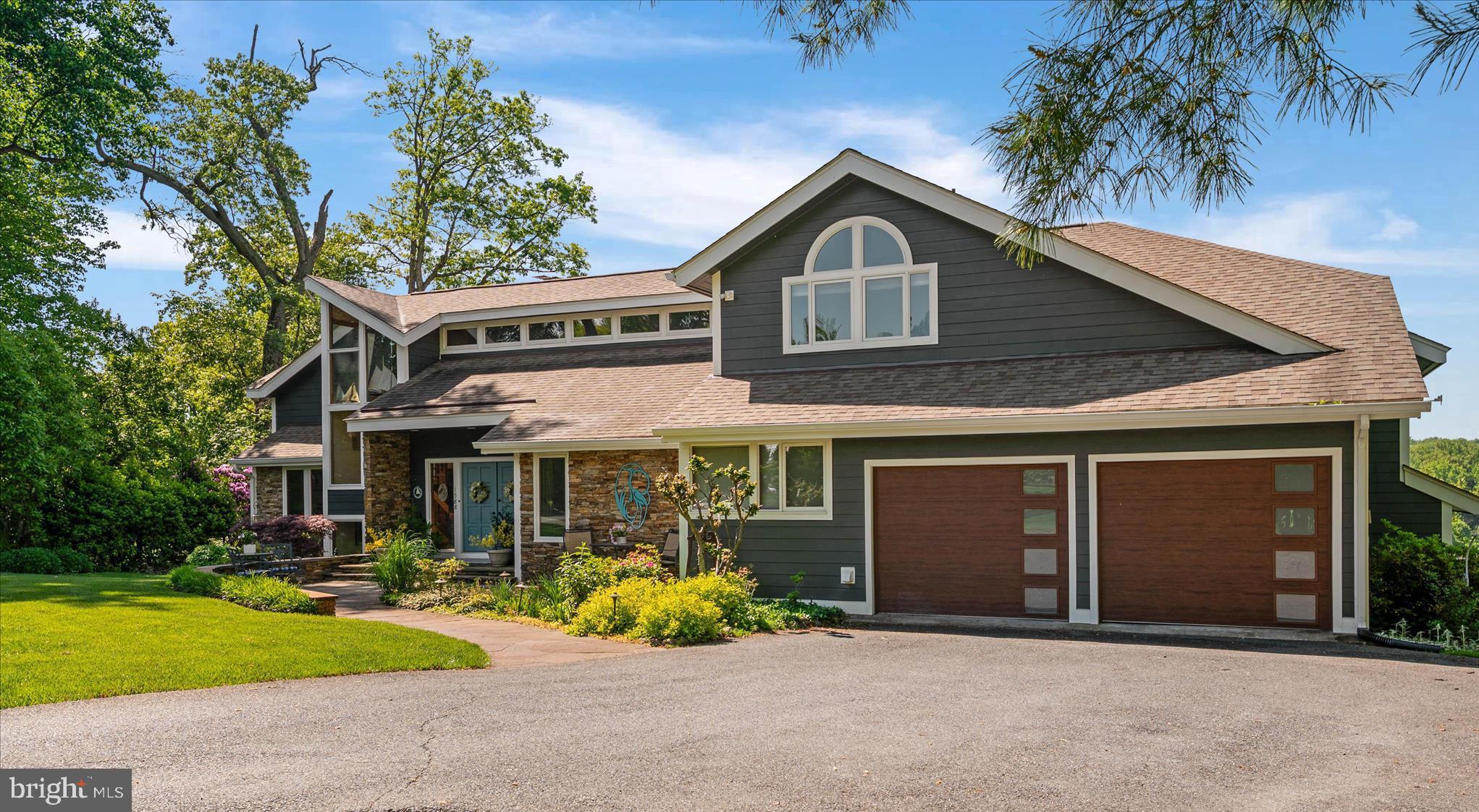 DOWNS ON THE SEVERN - Residential