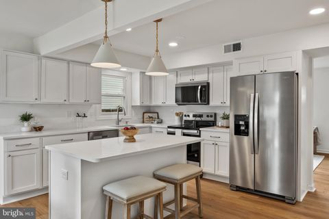 1705 MILLSTONE DRIVE EDGEWATER MD 21037