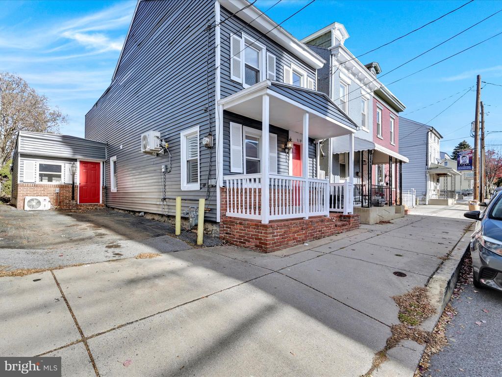 Photo of 519 Union Street, Columbia, PA 17512 (MLS # PALA2044012)