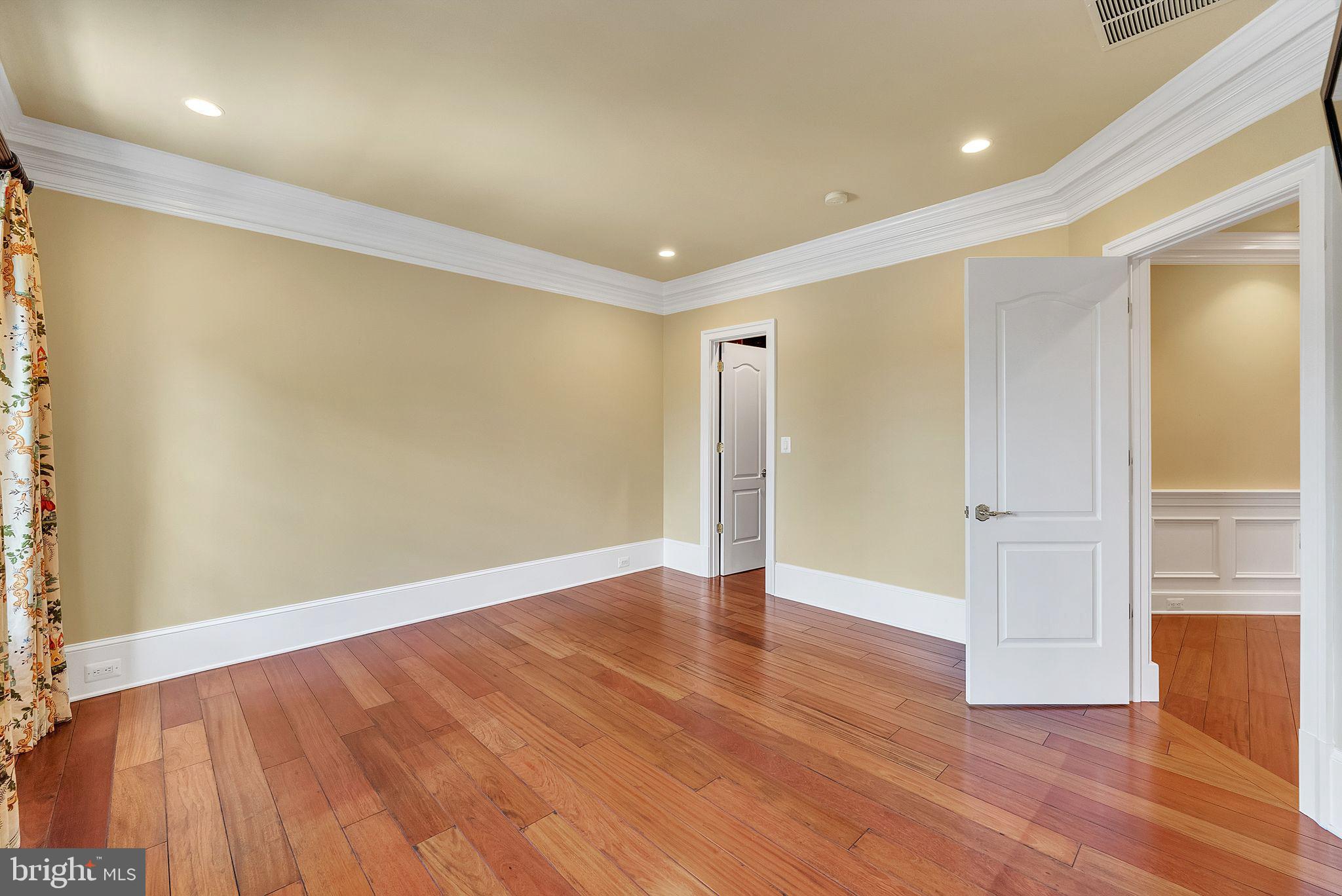 EVANS FARM - Residential