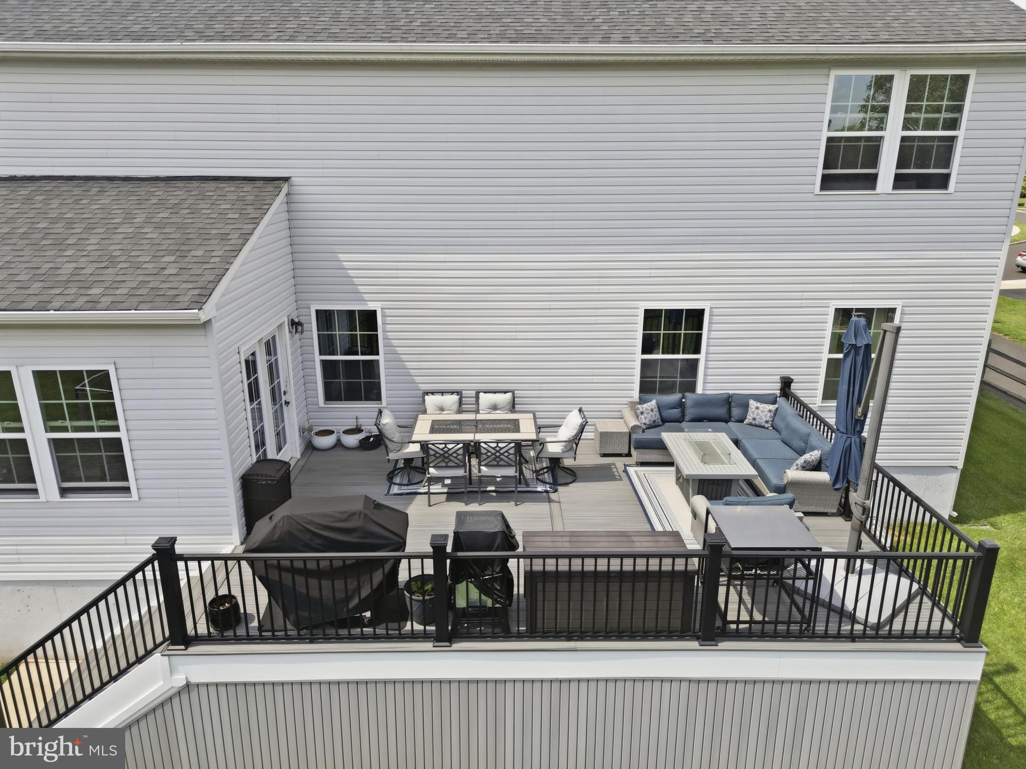 STONE RIDGE ESTATES - Residential