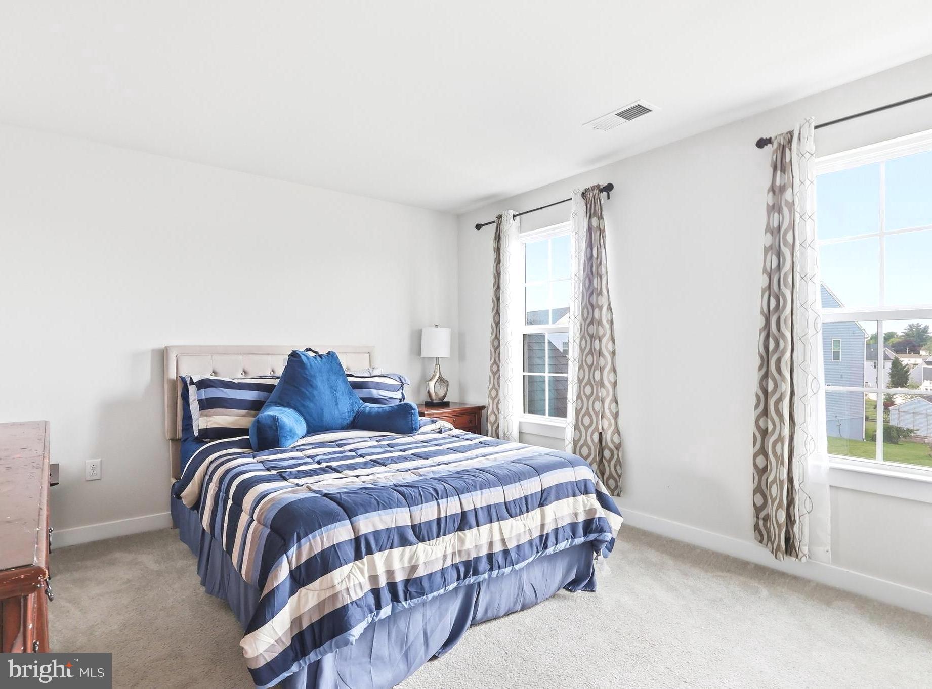 STONE RIDGE ESTATES - Residential