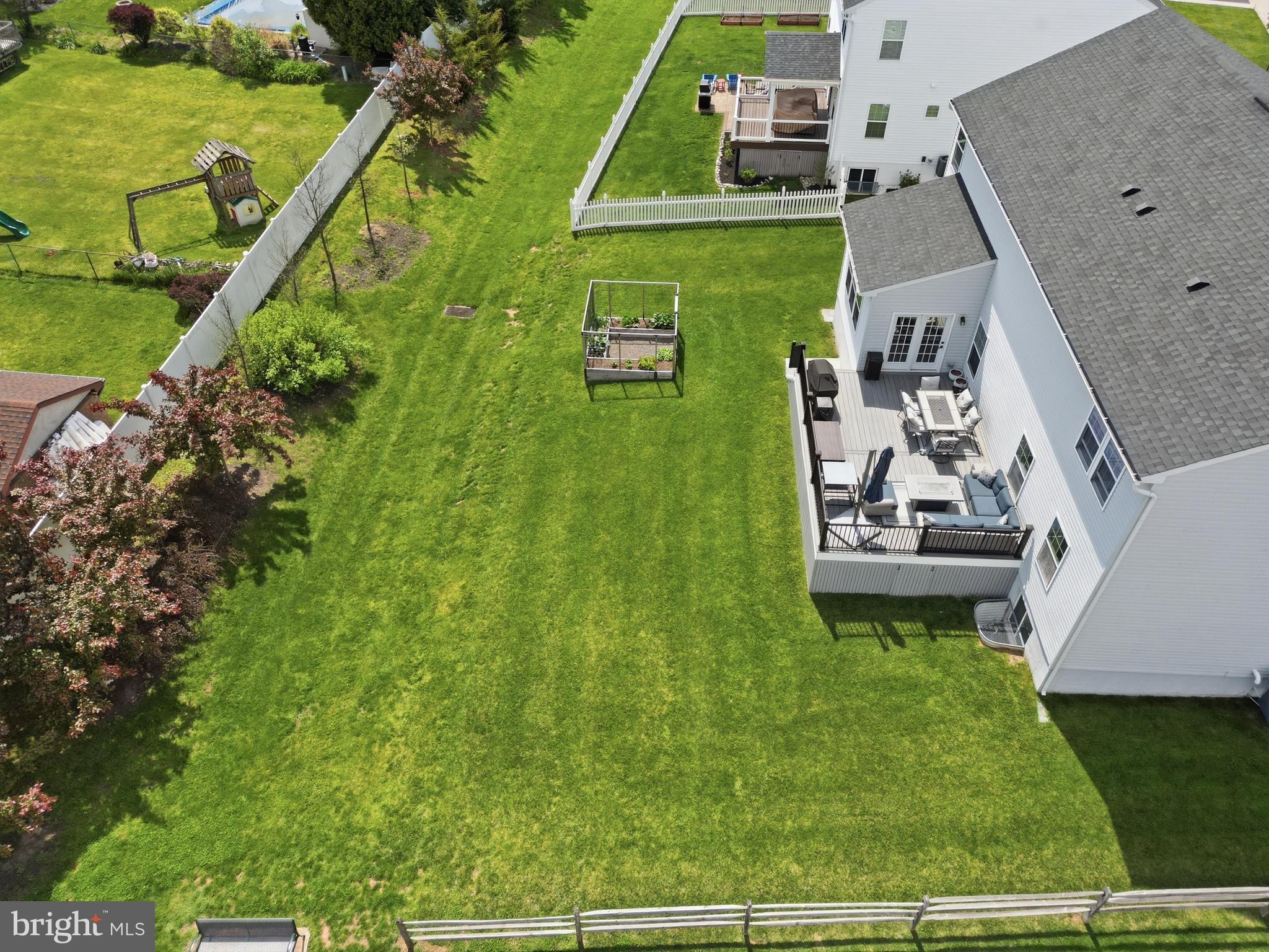 STONE RIDGE ESTATES - Residential