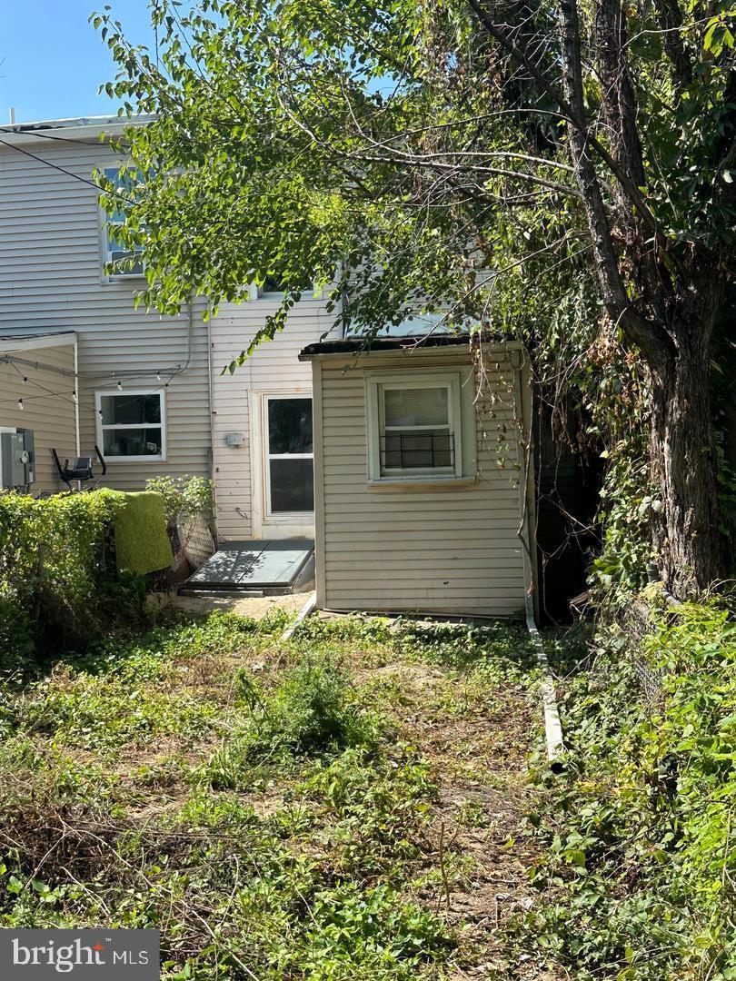 DARLEY PARK - Residential Lease