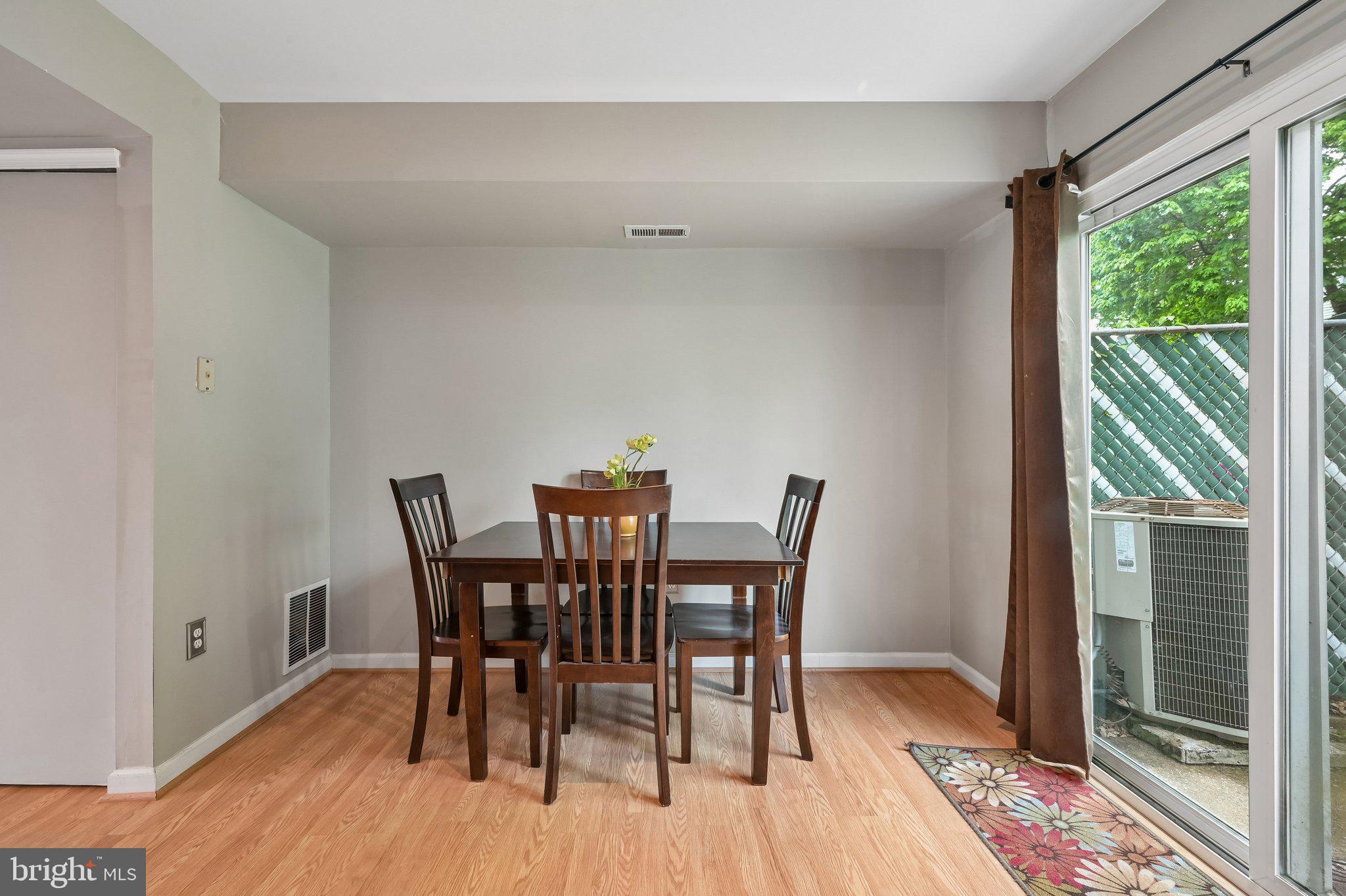GERMANTOWN - Residential