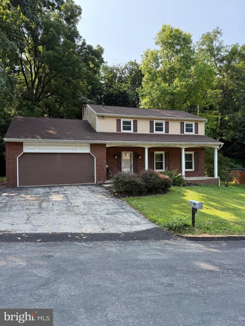 Photo of 256 Tri Hill Road, YORK, PA 17403 (MLS # PAYK2109260)