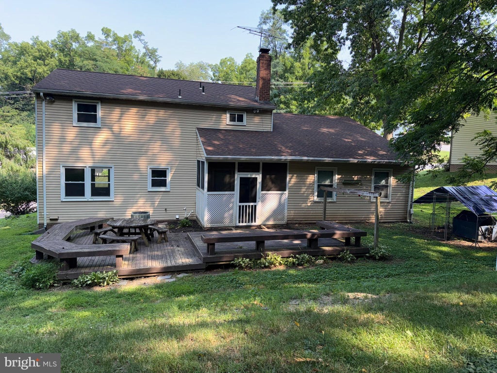 Photo of 256 Tri Hill Road, YORK, PA 17403 (MLS # PAYK2109260)