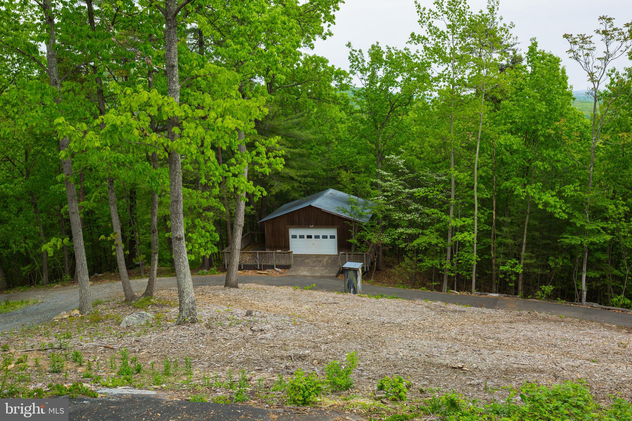 NORTH RED OAK (WEST) - Residential