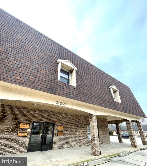 206 WHITE HORSE PIKE 208 BARRINGTON NJ 08007