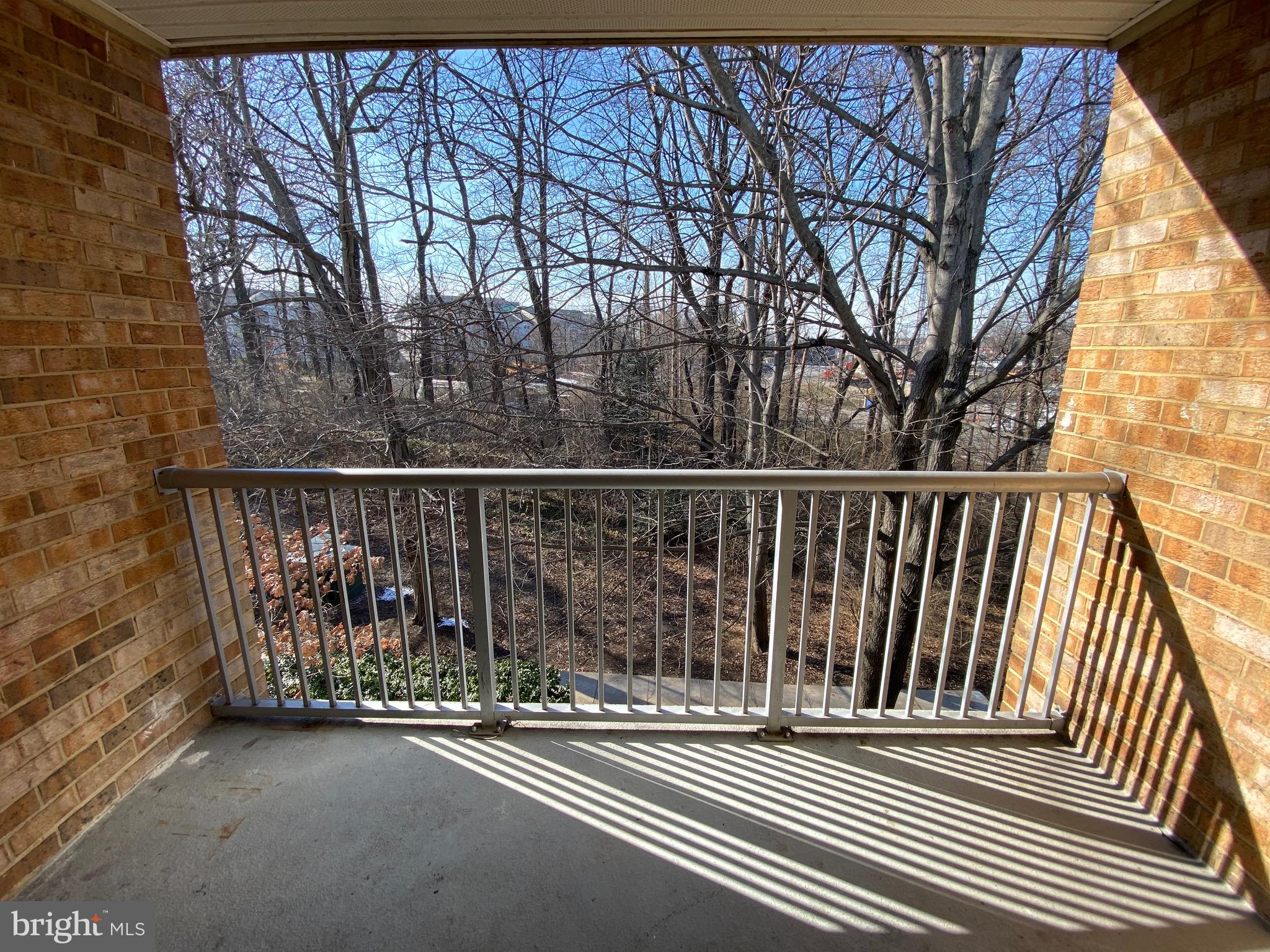 YORKTOWNE SQUARE - Residential Lease