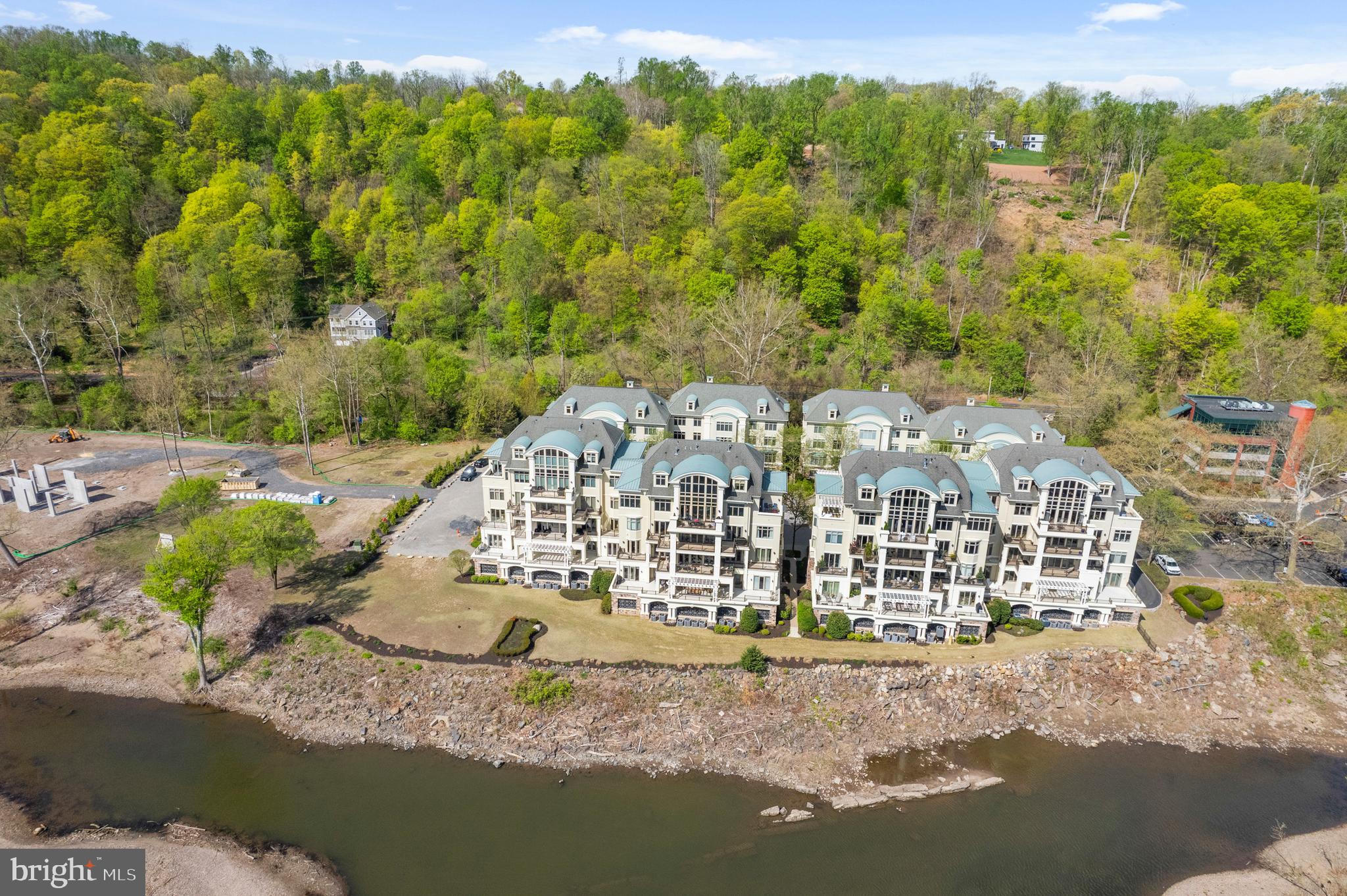 WATERVIEW - Residential