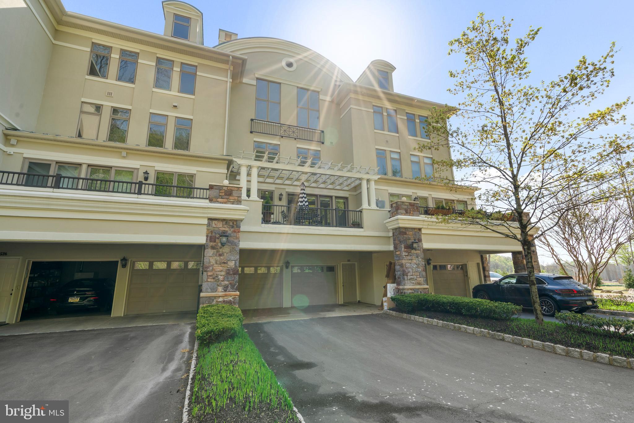 WATERVIEW - Residential