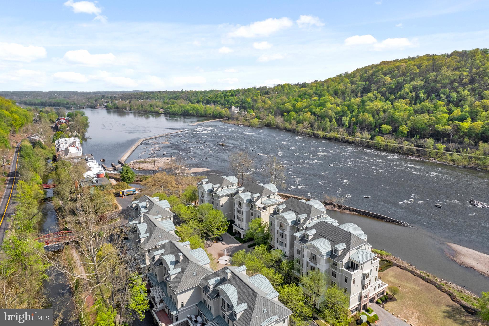 WATERVIEW - Residential