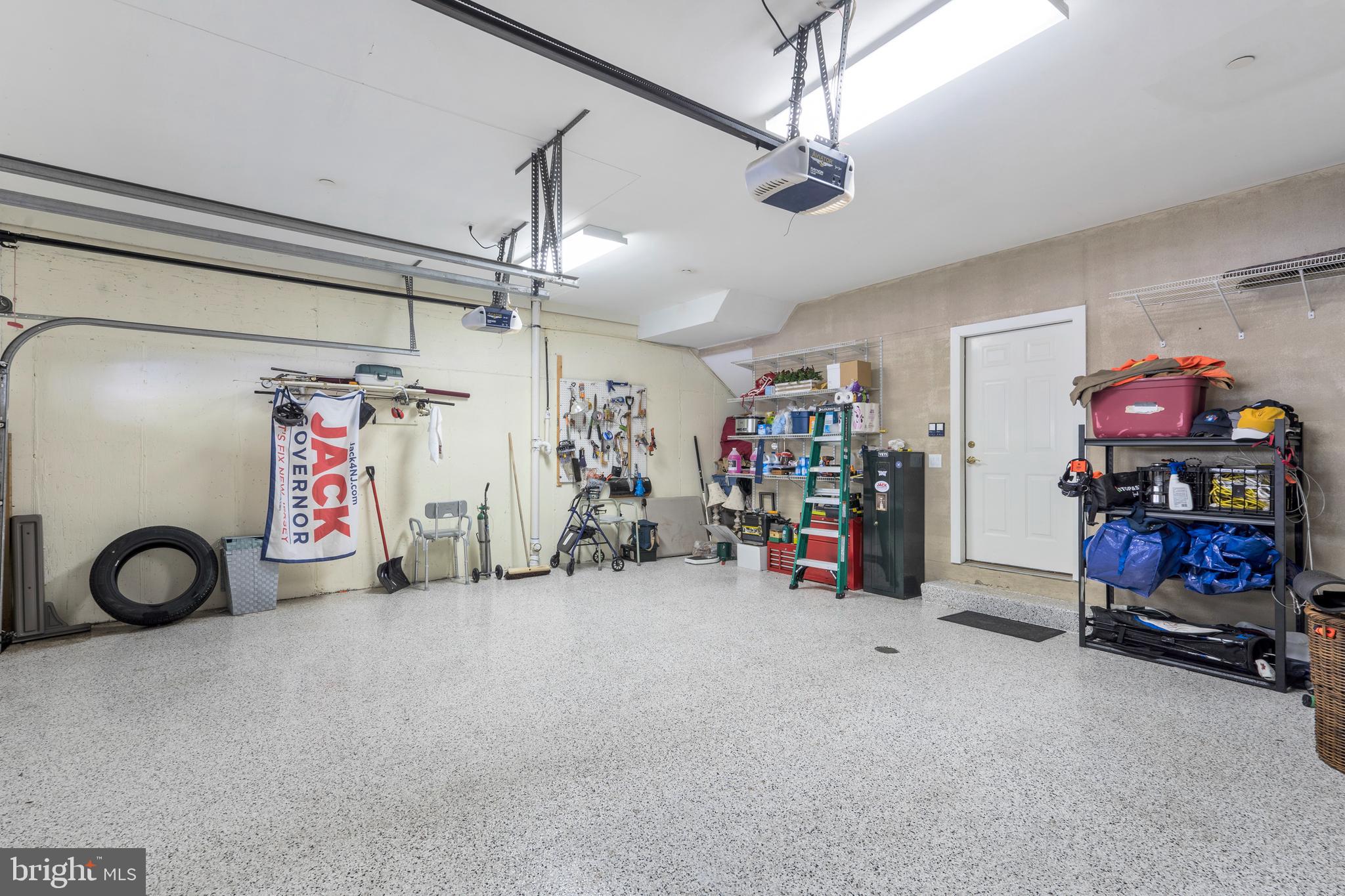 WATERVIEW - Residential