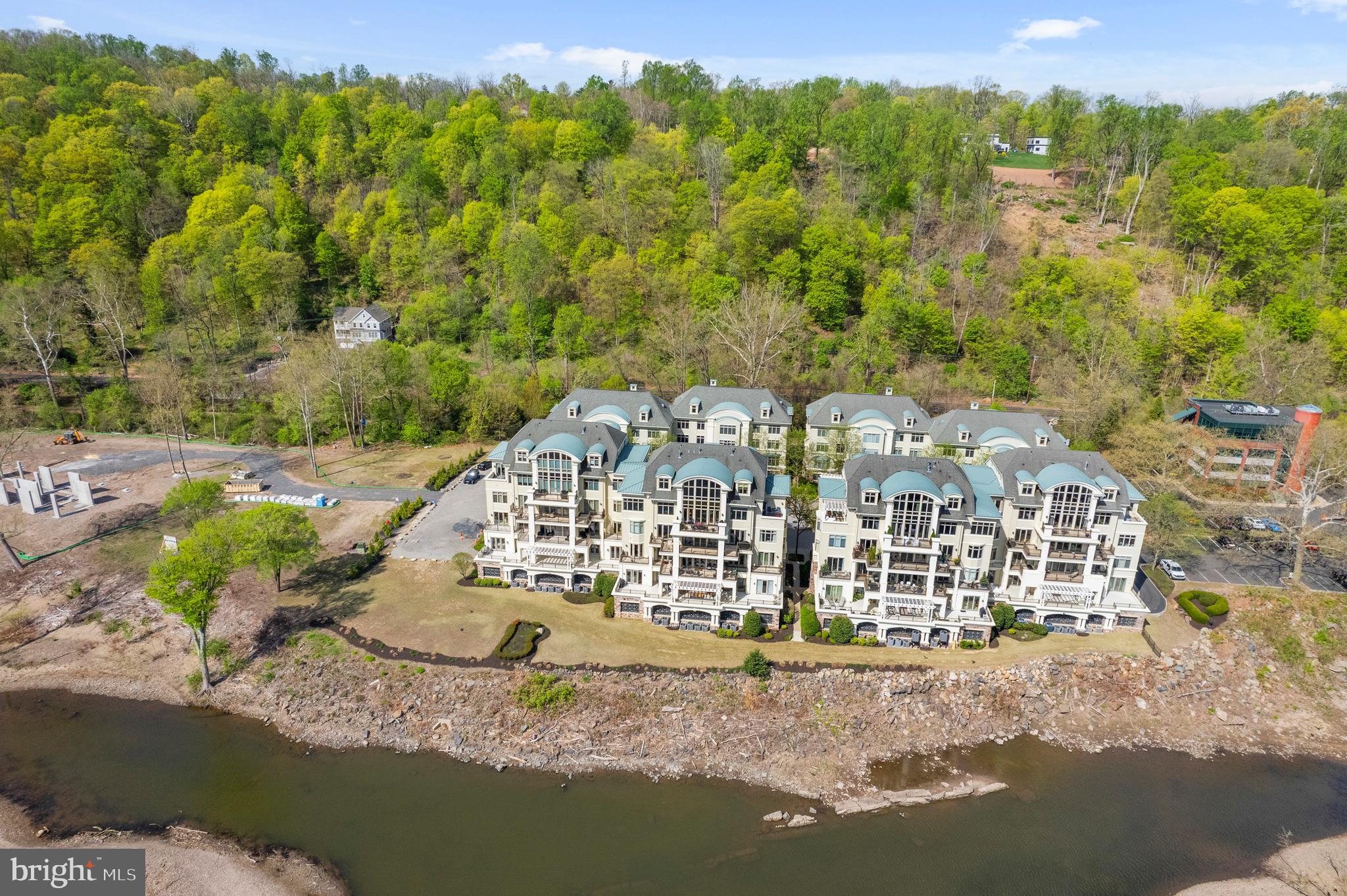 WATERVIEW - Residential