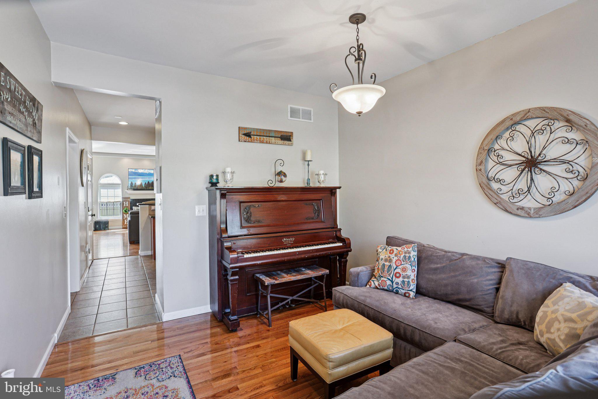 5524 STONECROFT LANE