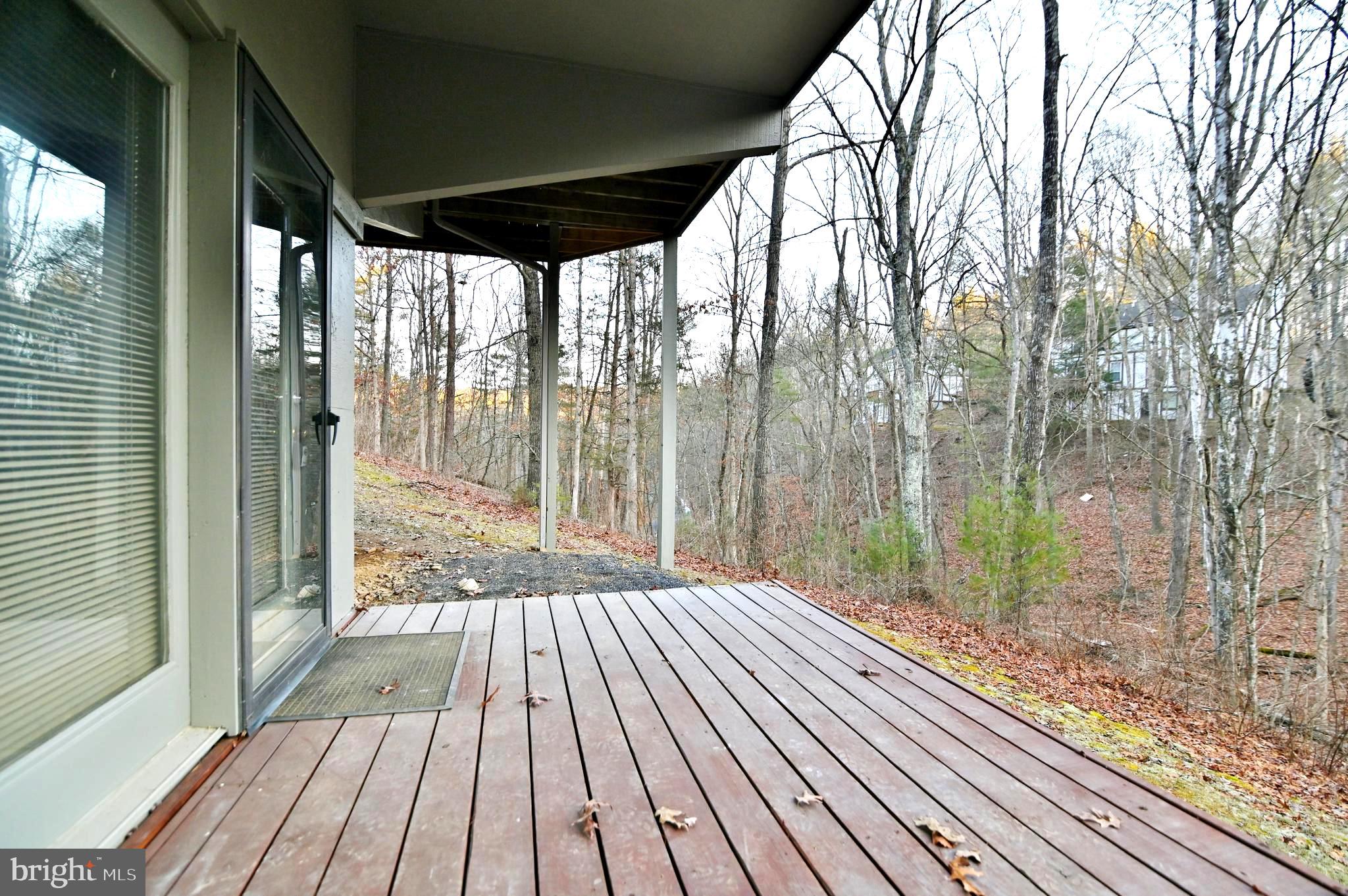 LAKEVIEW PEDESTAL HOMES - Residential