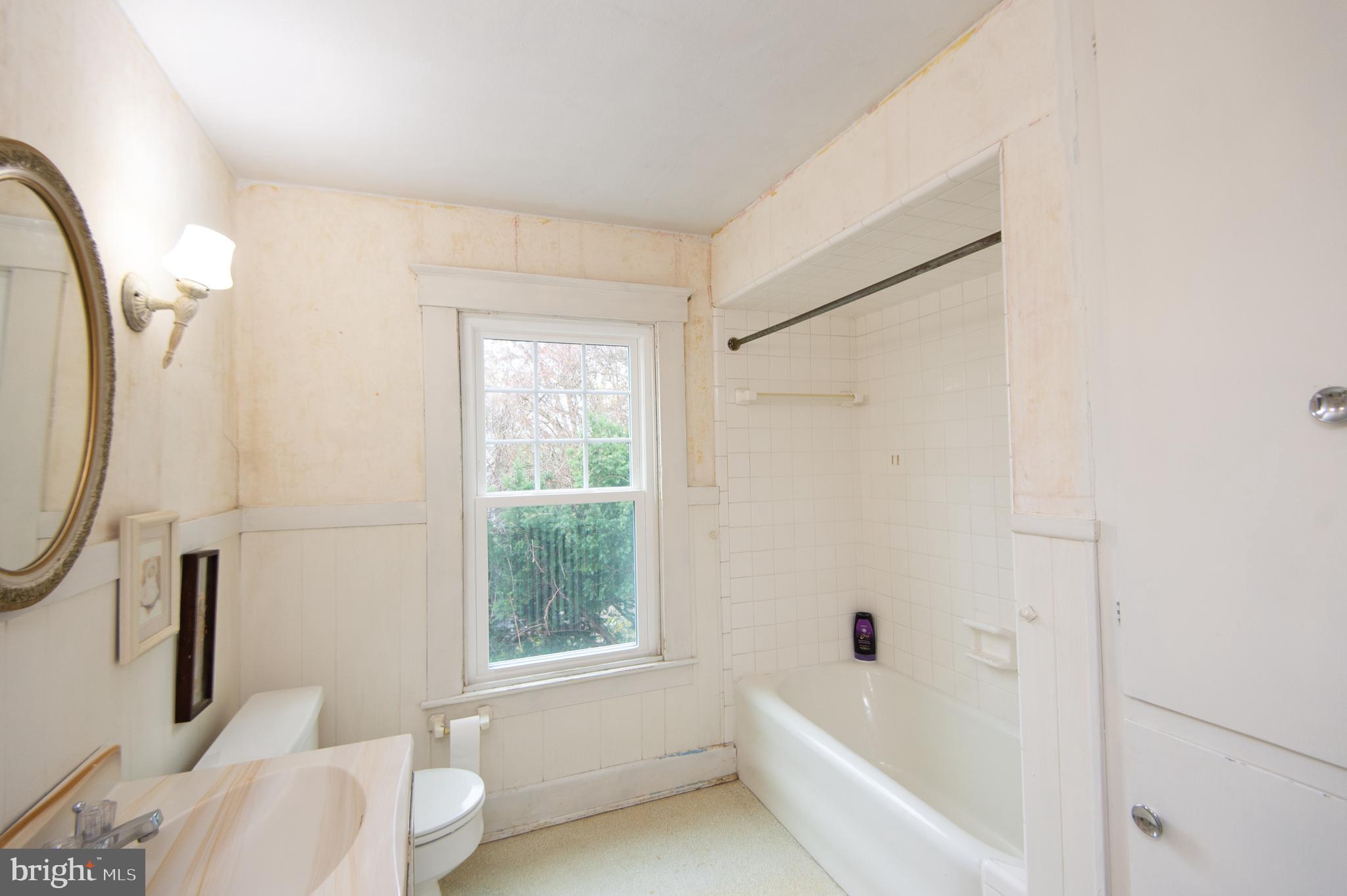 HAMBROOKS AREA - Residential