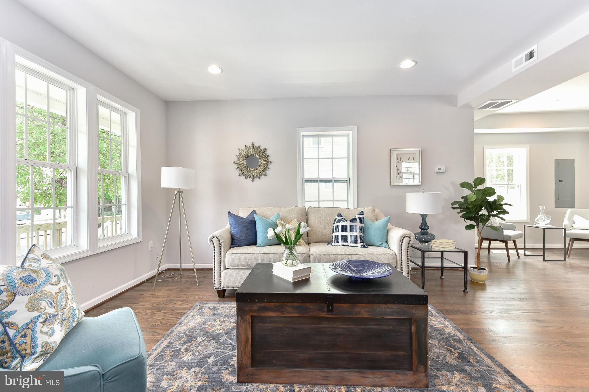 MT RAINIER - Residential