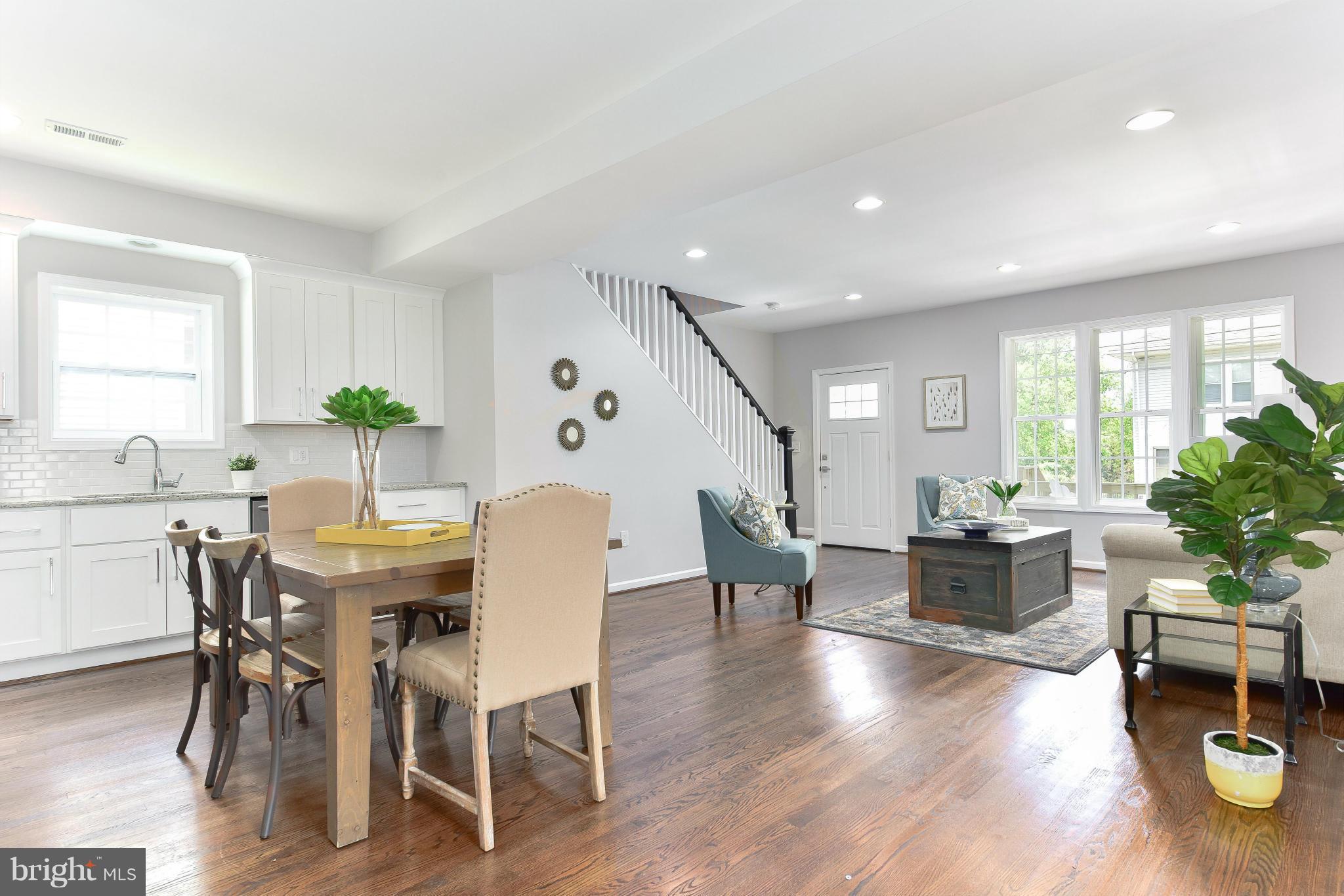 MT RAINIER - Residential