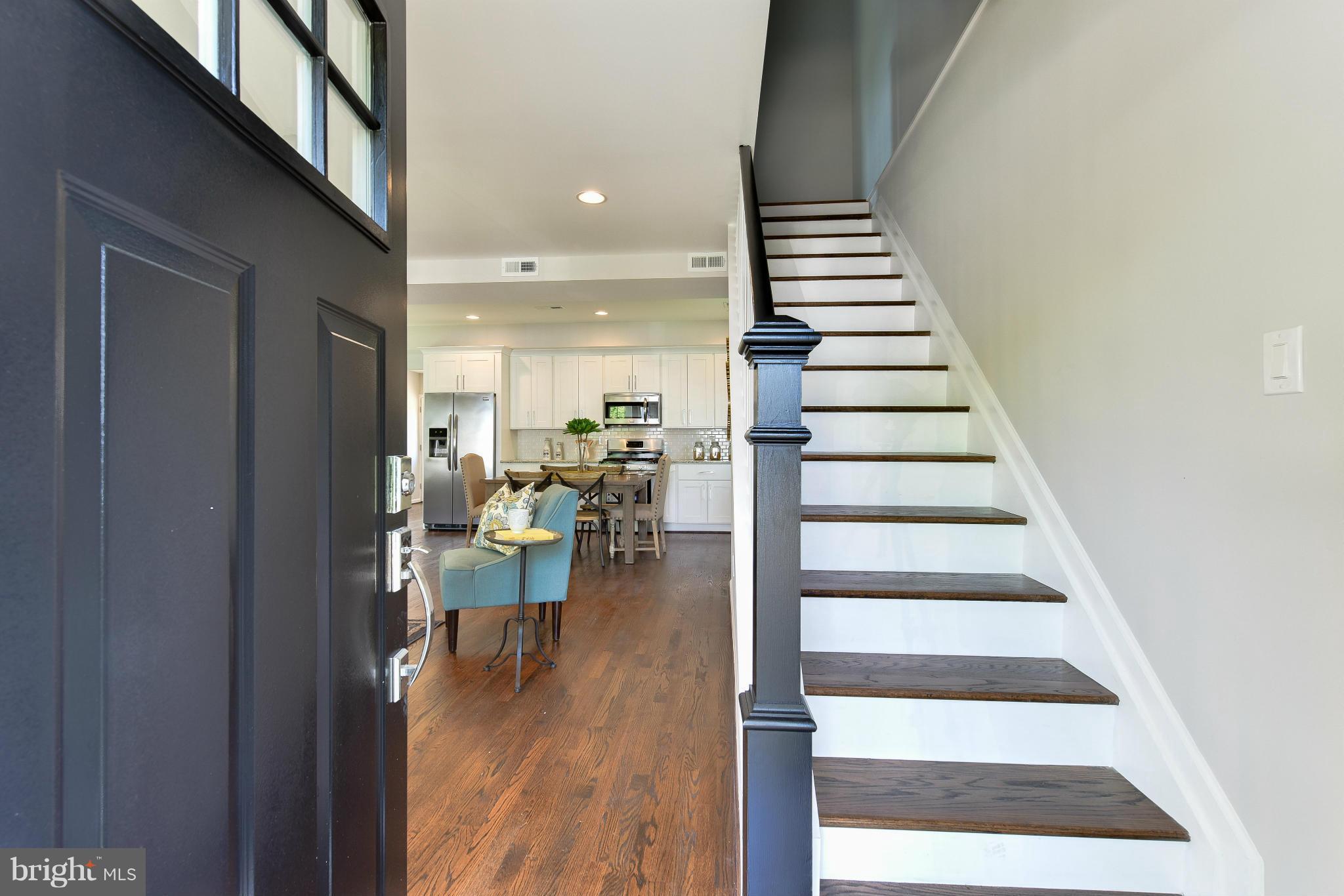 MT RAINIER - Residential