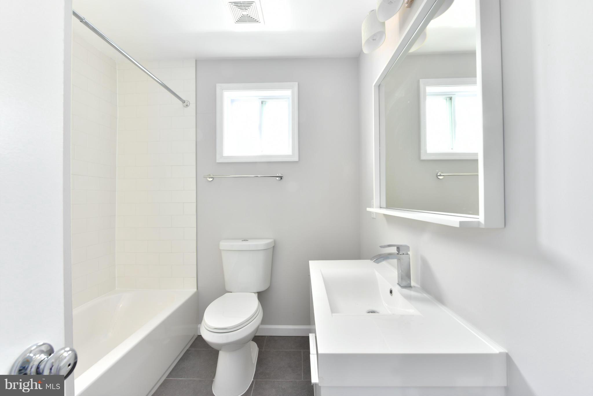 MT RAINIER - Residential