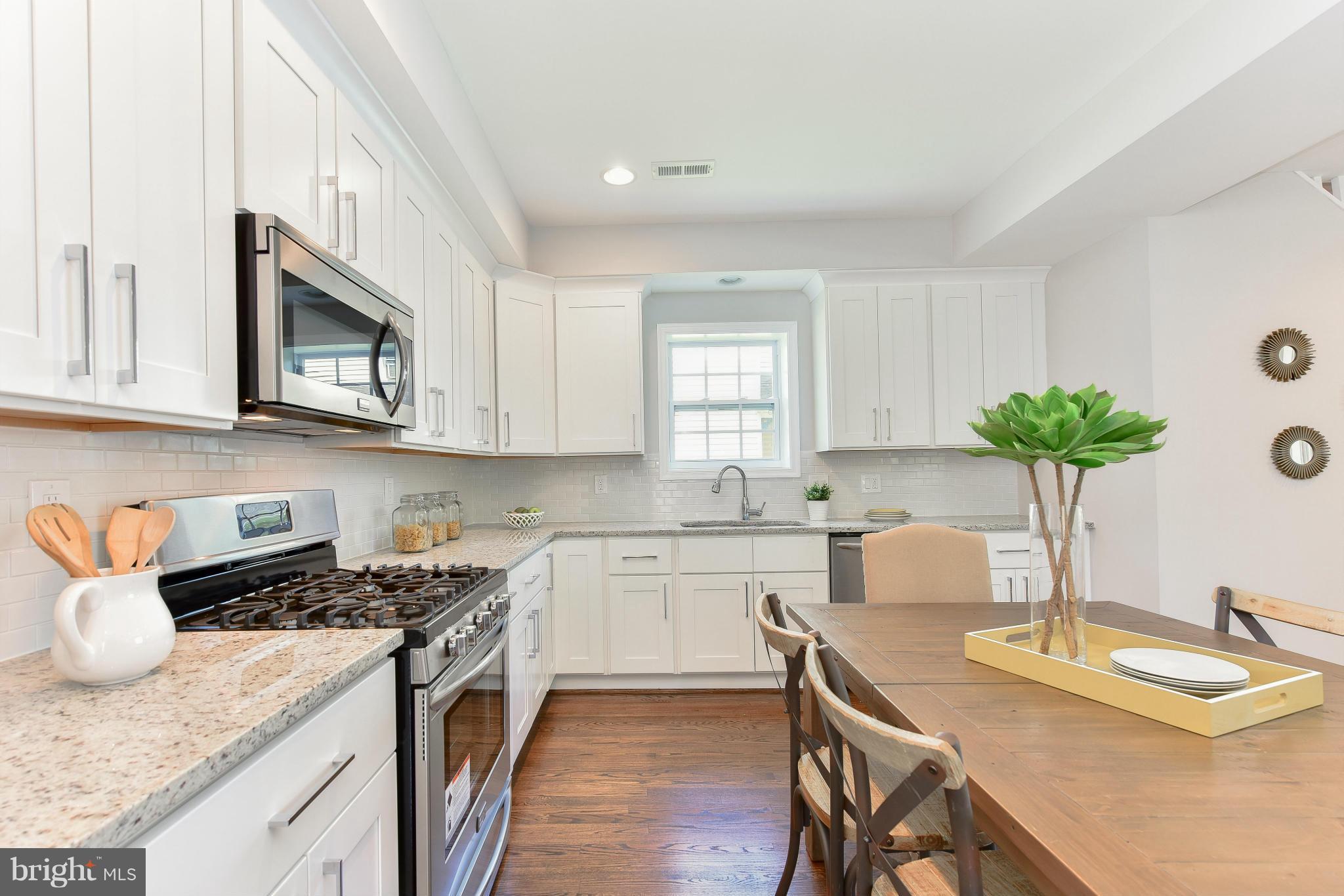 MT RAINIER - Residential