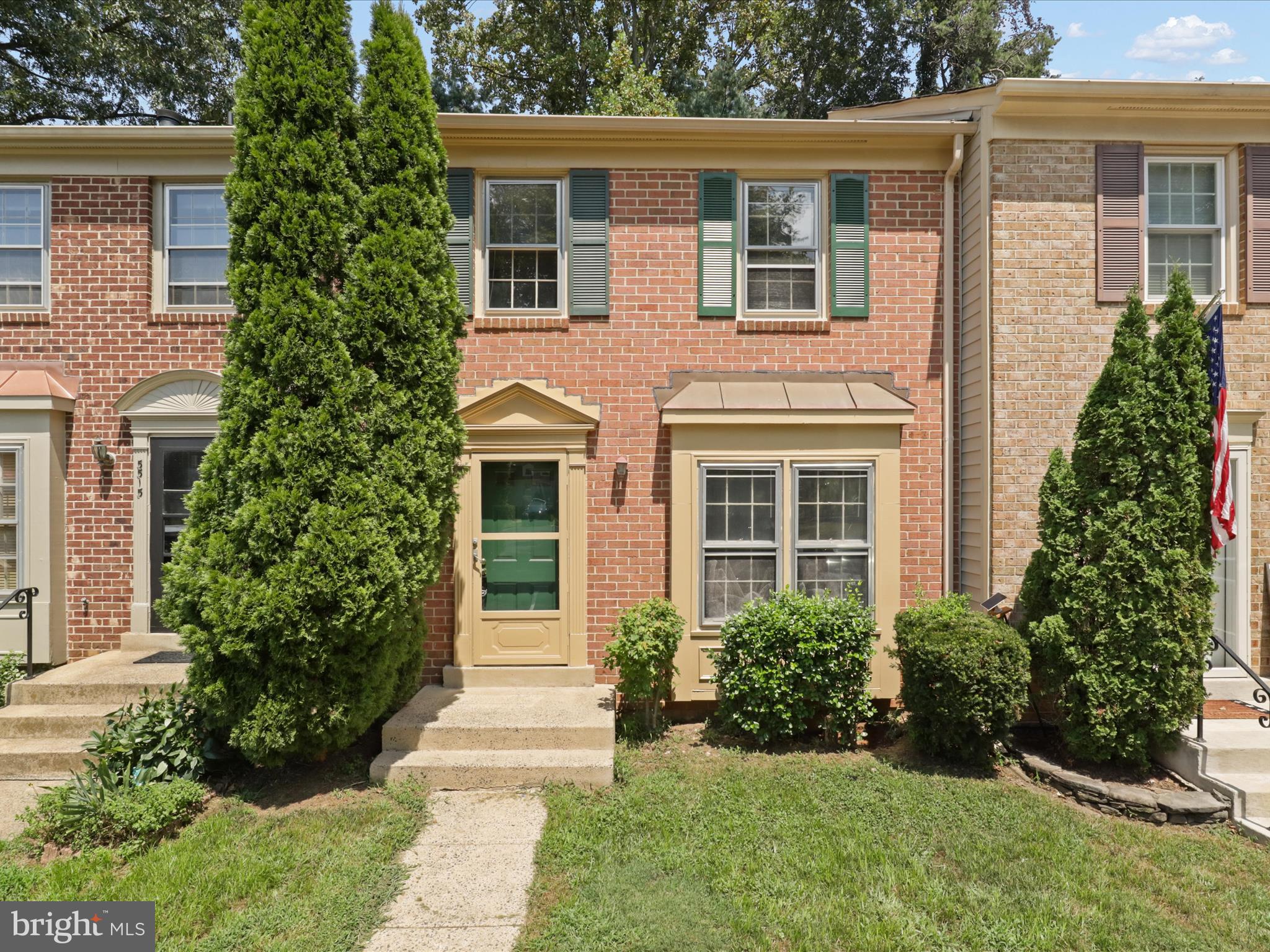 THE VILLAGE PARK - Residential Lease