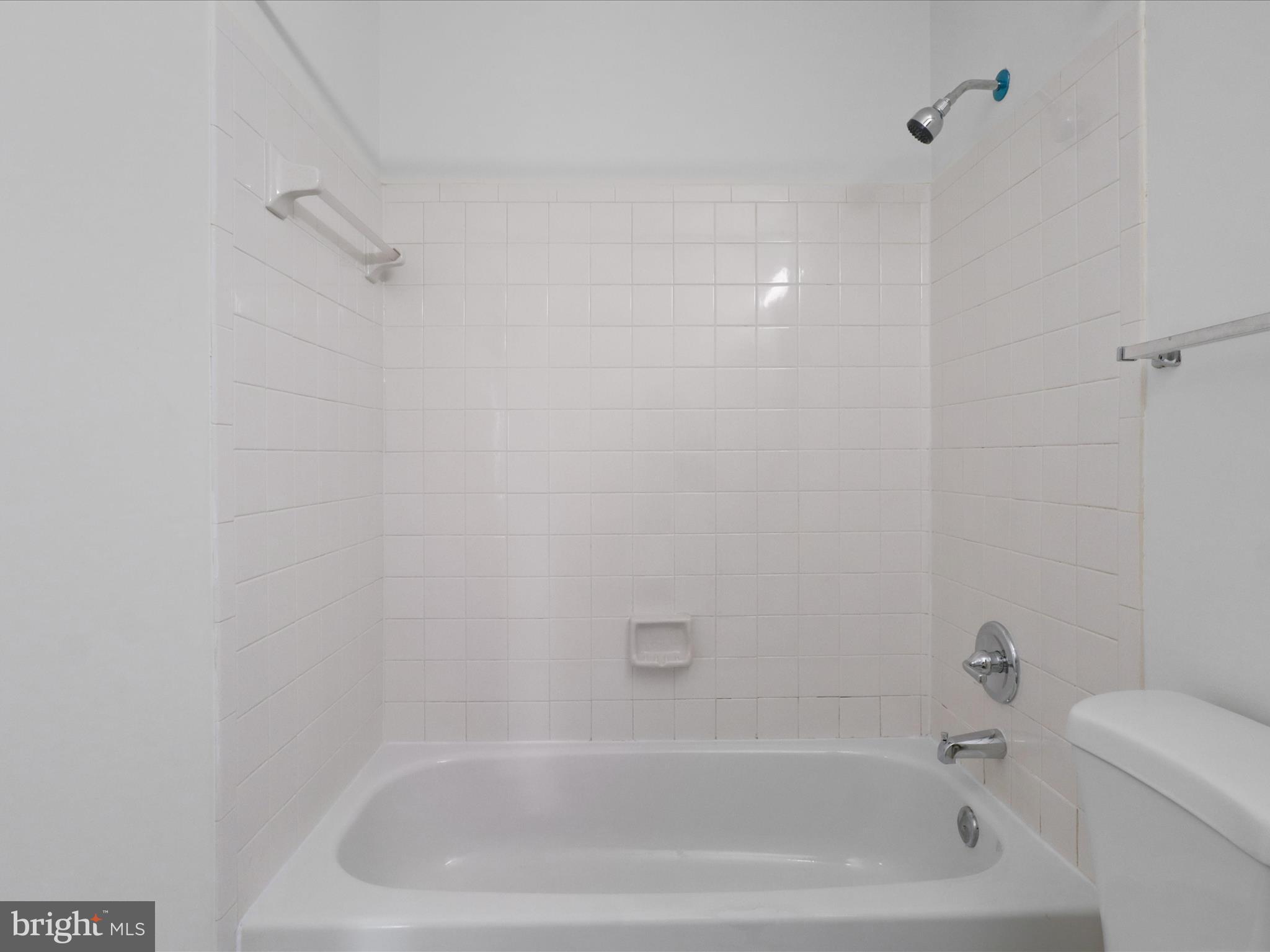 THE VILLAGE PARK - Residential Lease