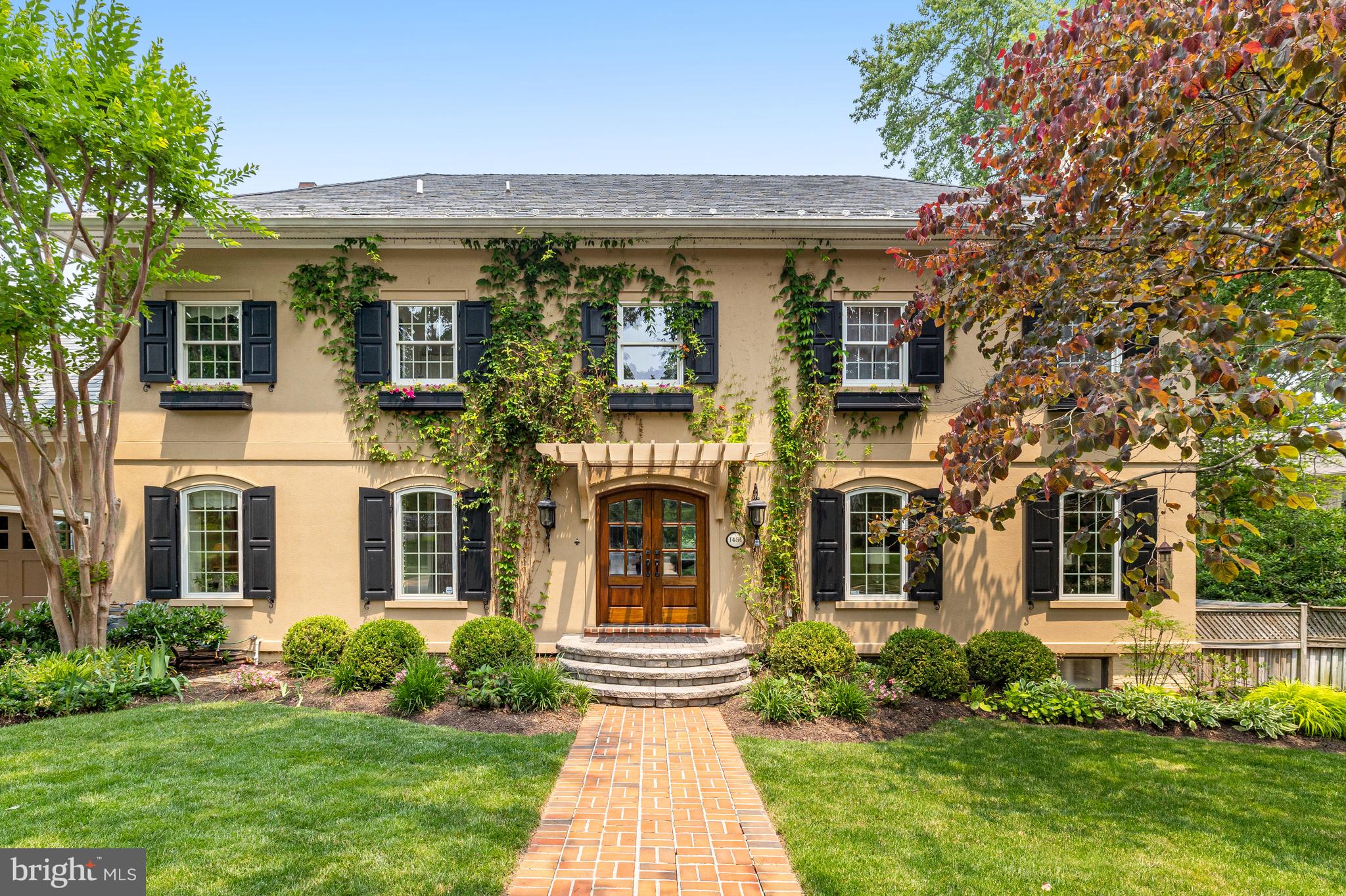 CHAIN BRIDGE WOODS - Residential