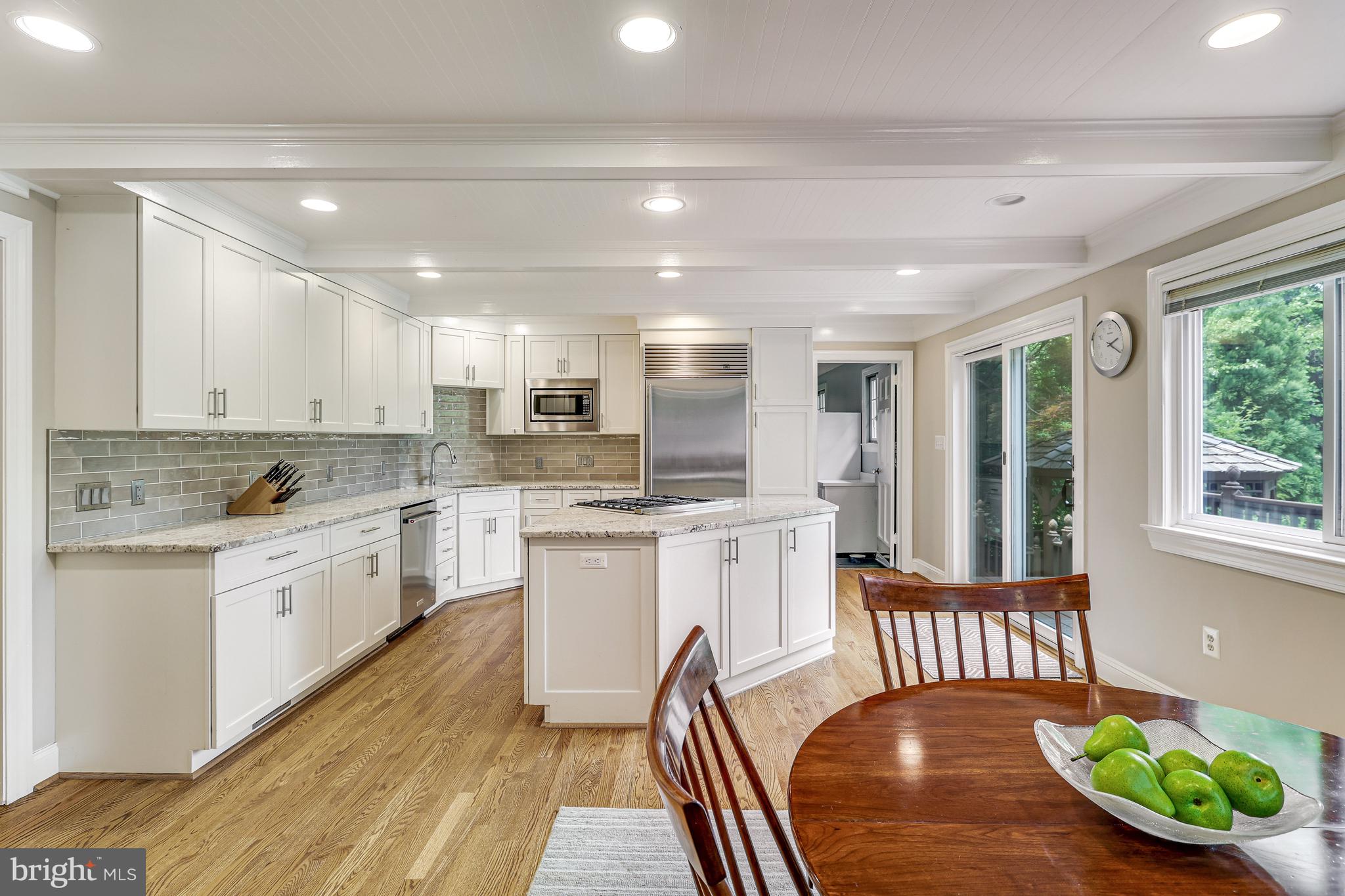 CHAIN BRIDGE WOODS - Residential