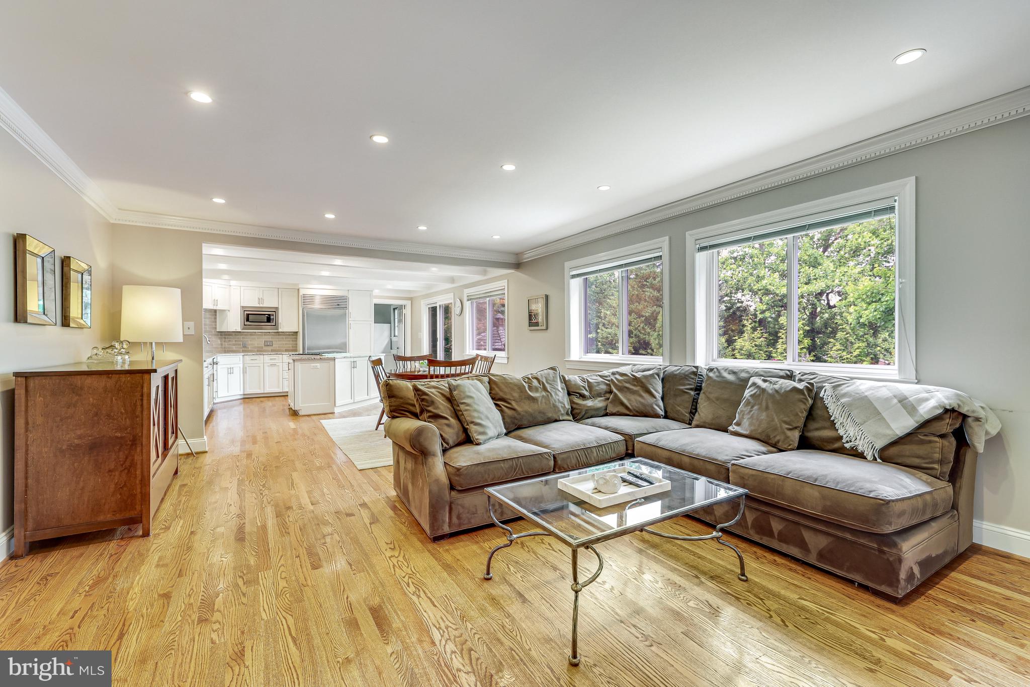 CHAIN BRIDGE WOODS - Residential