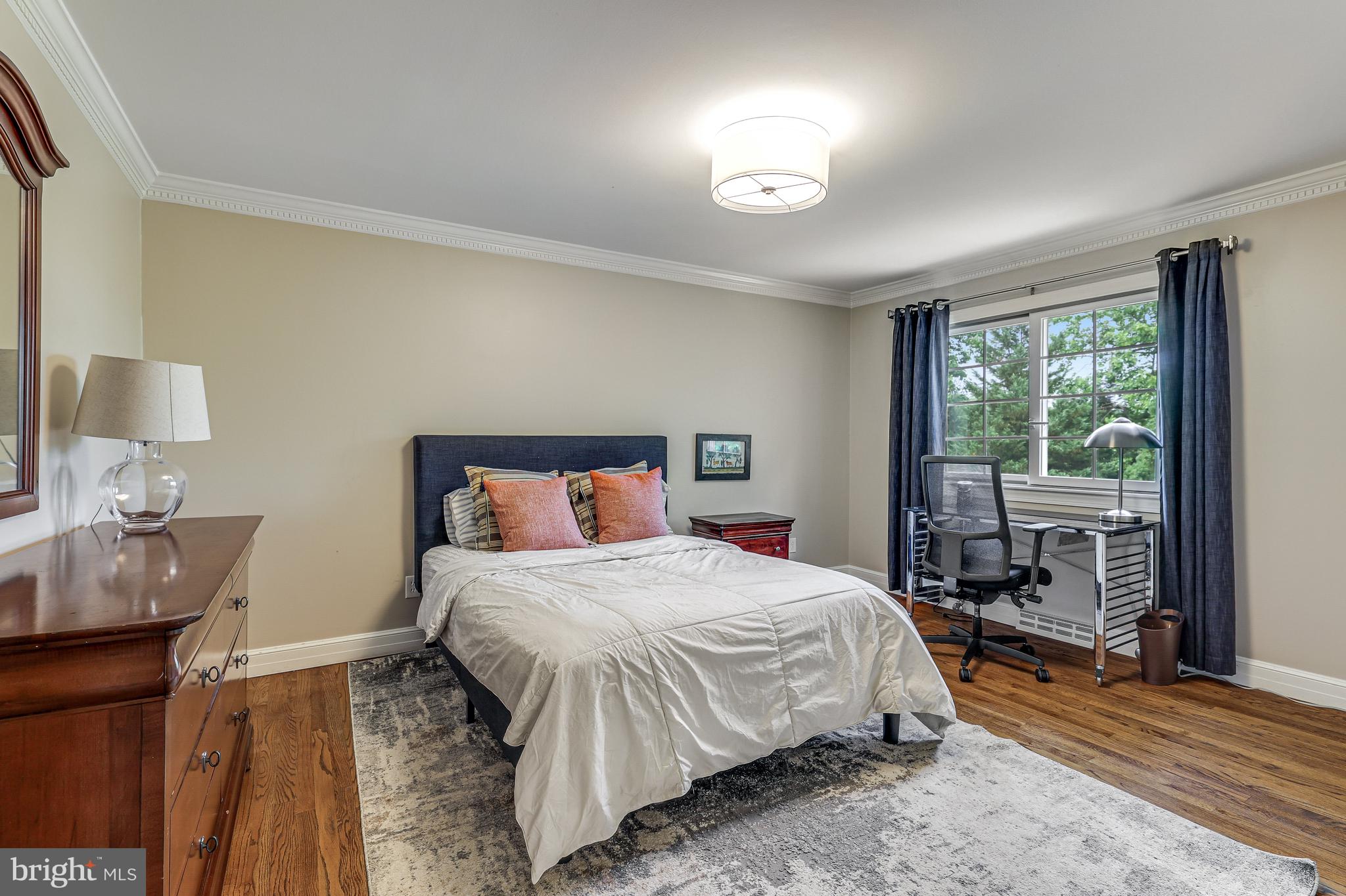 CHAIN BRIDGE WOODS - Residential