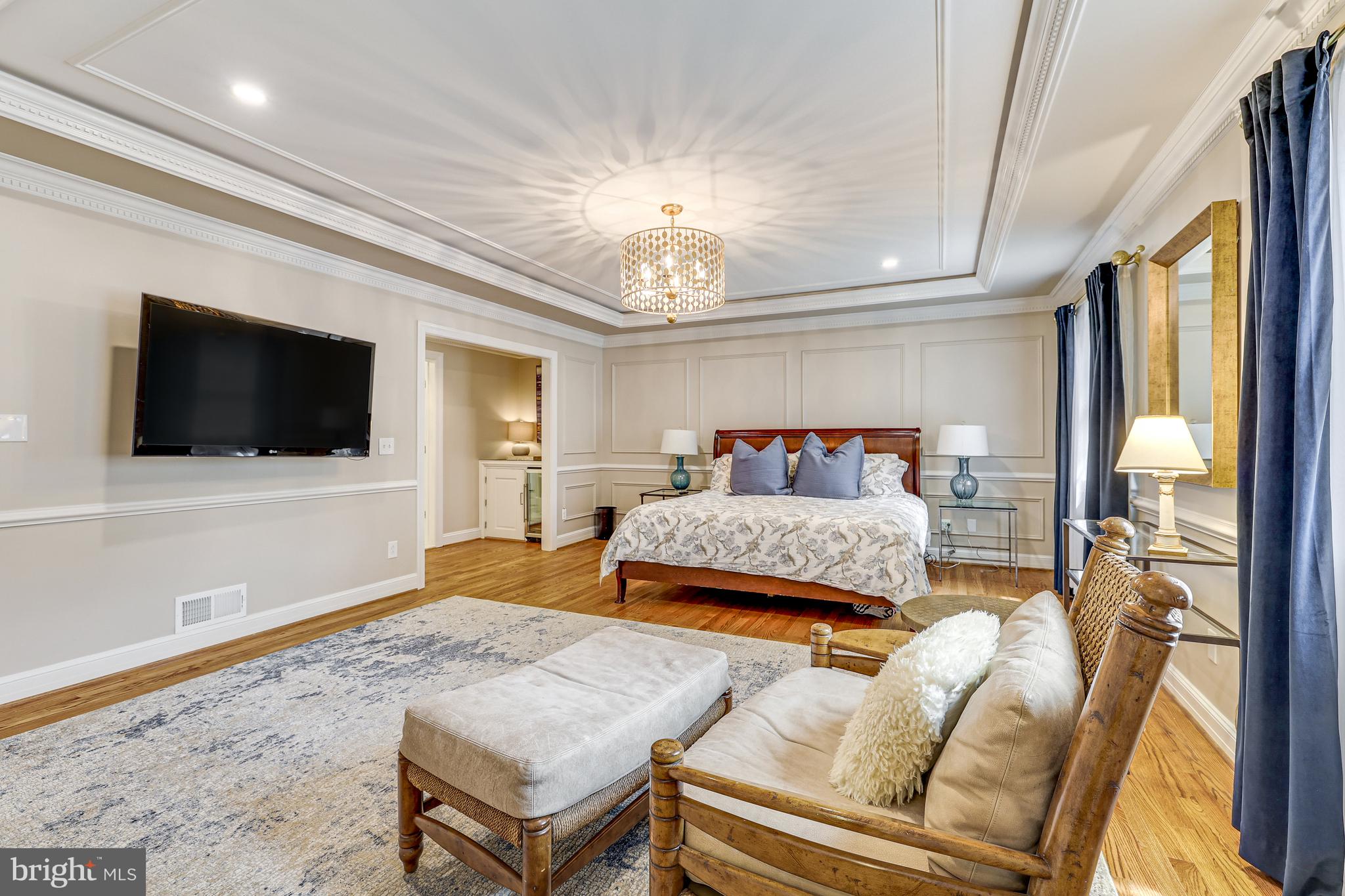 CHAIN BRIDGE WOODS - Residential