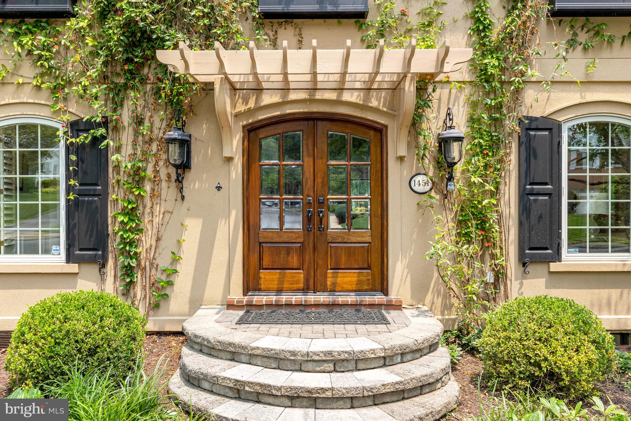 CHAIN BRIDGE WOODS - Residential