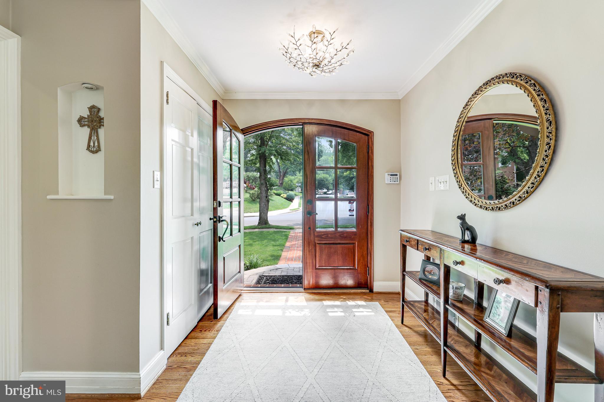 CHAIN BRIDGE WOODS - Residential