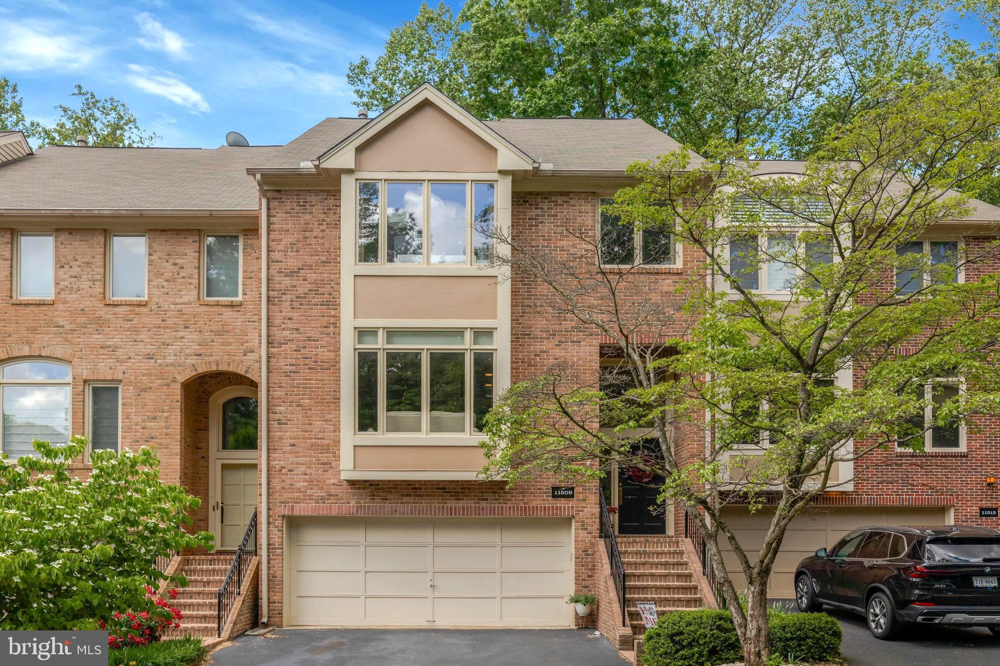 HEMINGWAY - Residential Lease