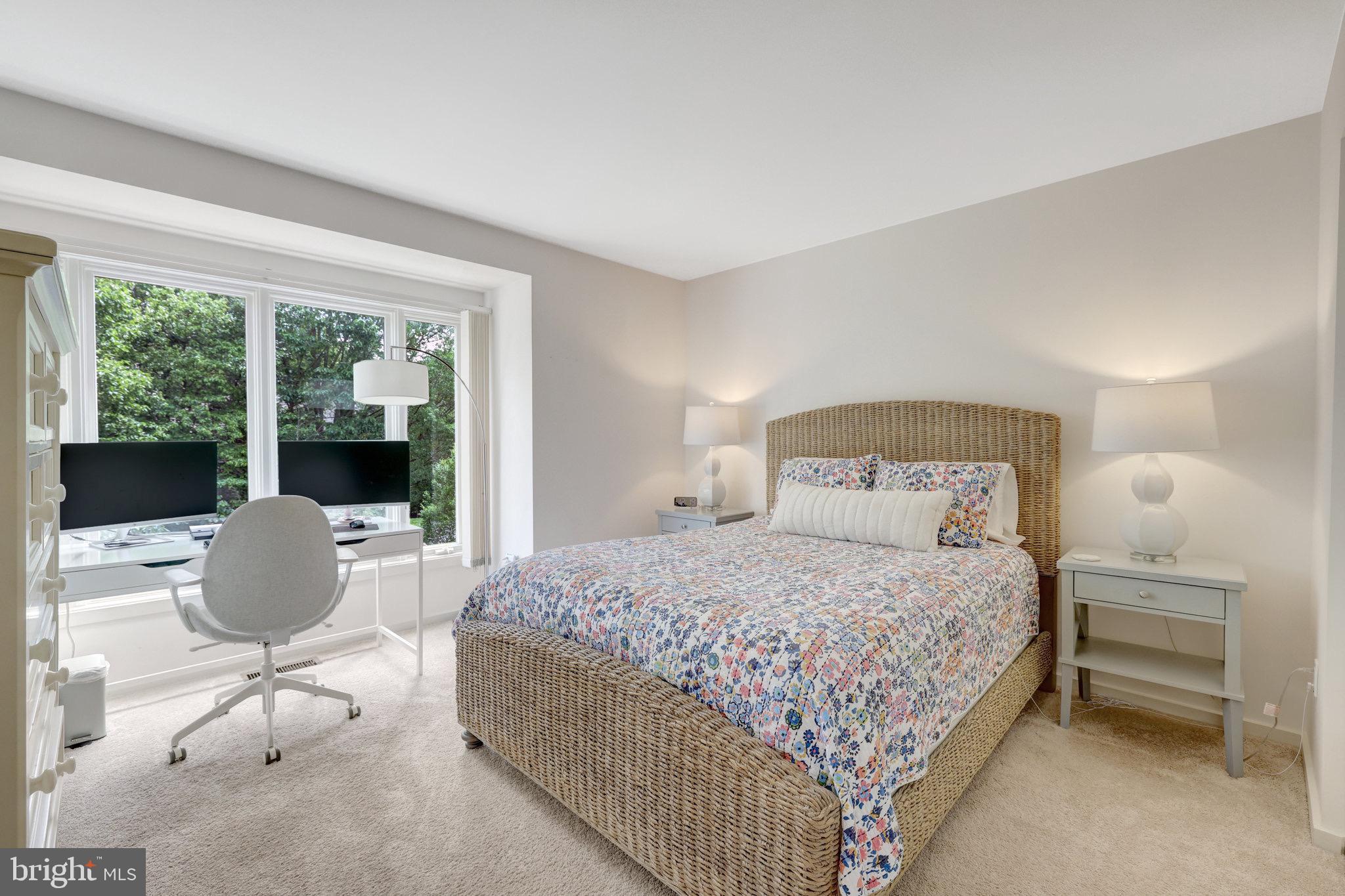 HEMINGWAY - Residential Lease